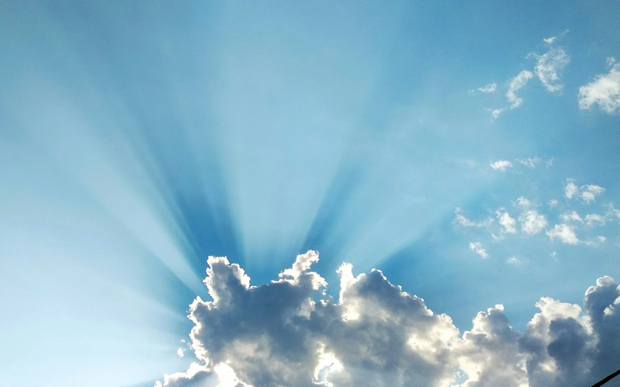  Energetic Alignment •  Restore balance within the body’s natural energy centers.