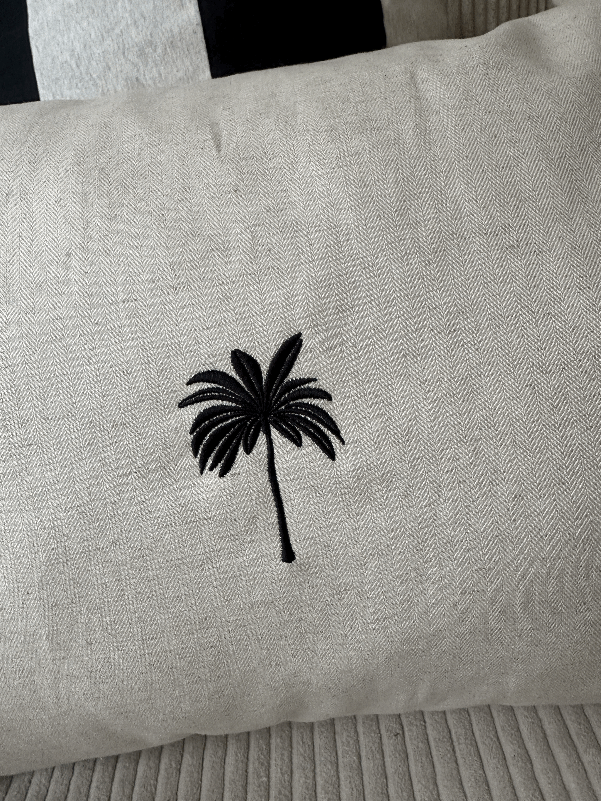 The Iconic Piece — sand herringbone