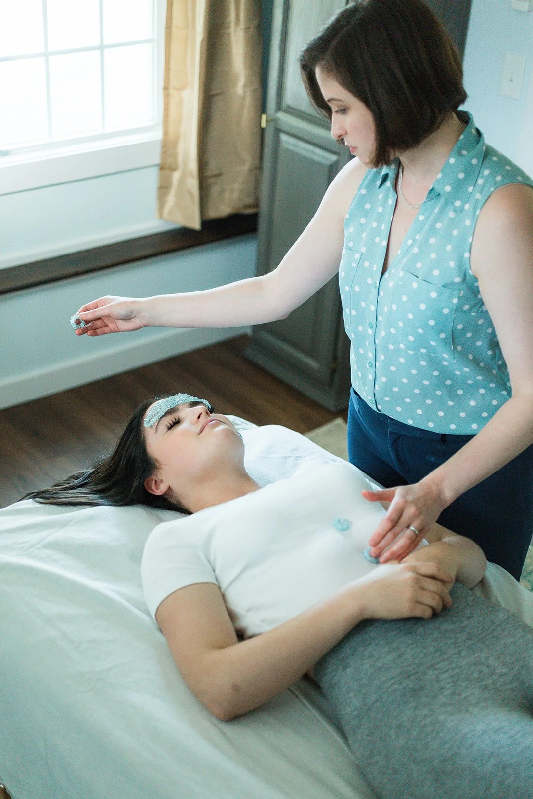 Erin Sikopoulos - Turn A New Leaf Intuitive Energy & Bodywork
