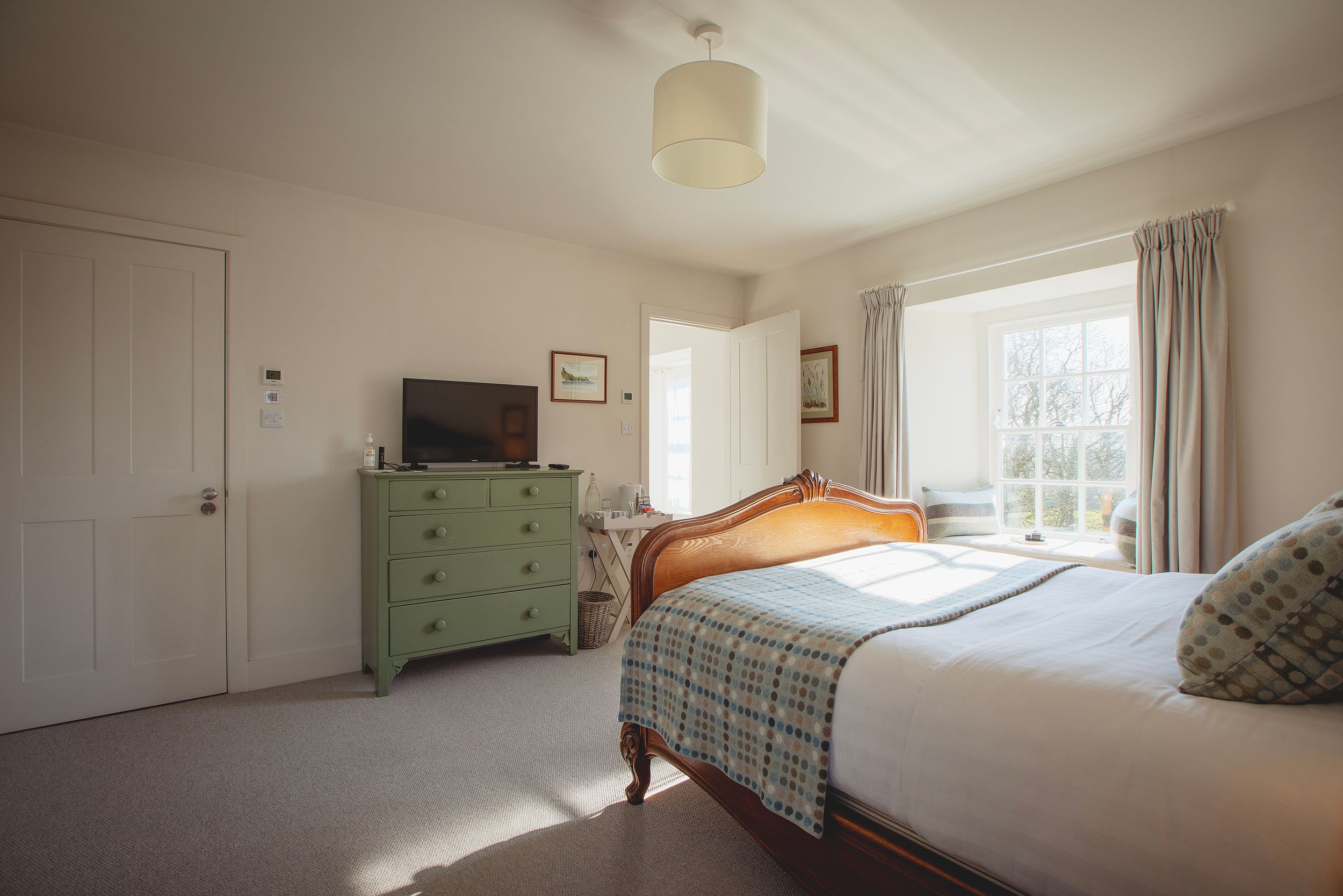 Heather_Birnie_Escape_to_Pembrokeshire_022.jpg