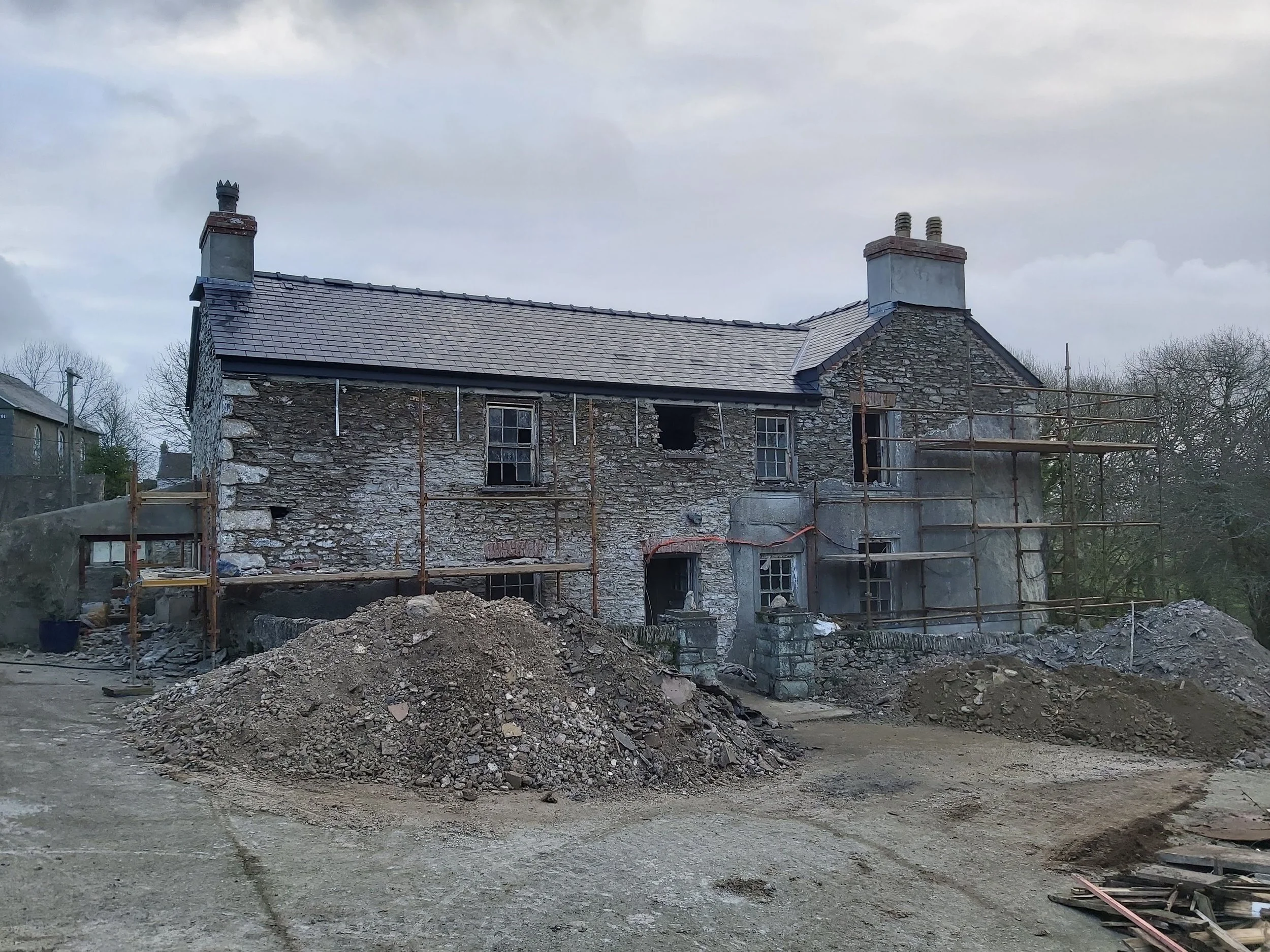 Escape_to_Pembrokeshire_Renovation_020.jpg