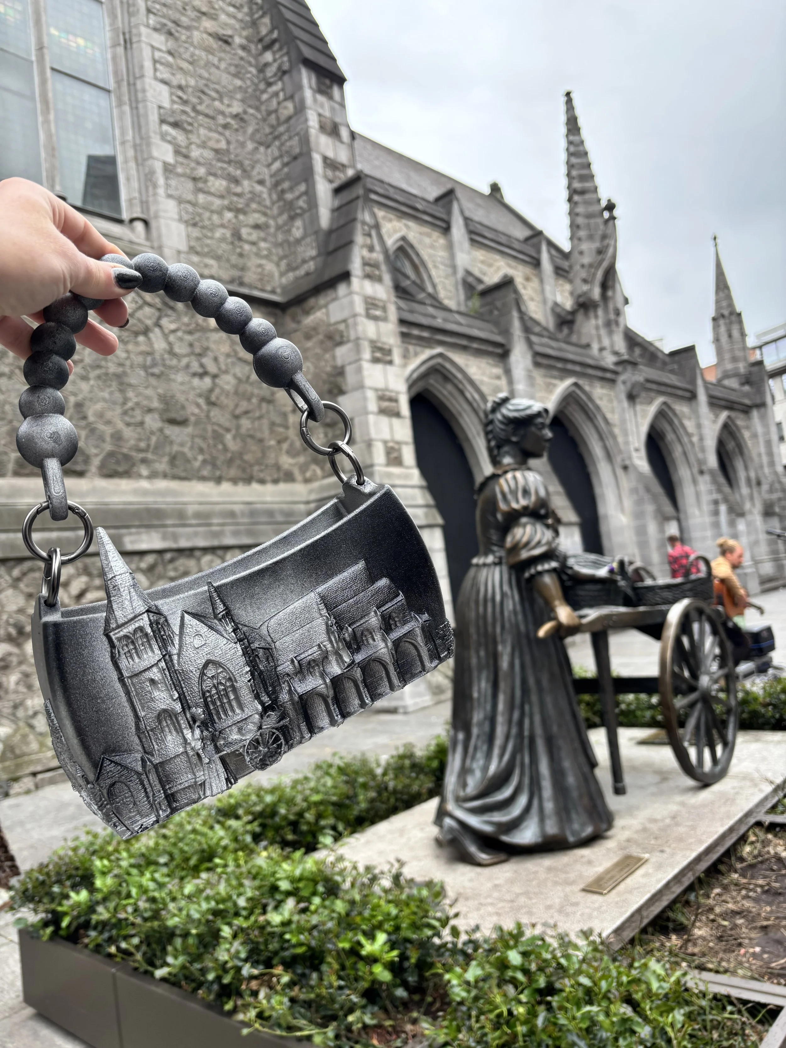 HOUSE OF ROSHEEN — A Piece of Dublin