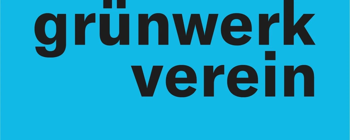 Der Name 'grünwerk verein' in schwarz auf einem hellblauen Hintergrund.