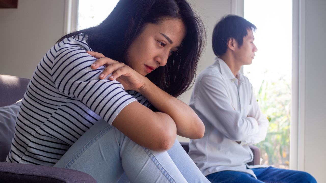 Andrea Dindinger, licensed marriage and family therapist, on stonewalling in a relationship