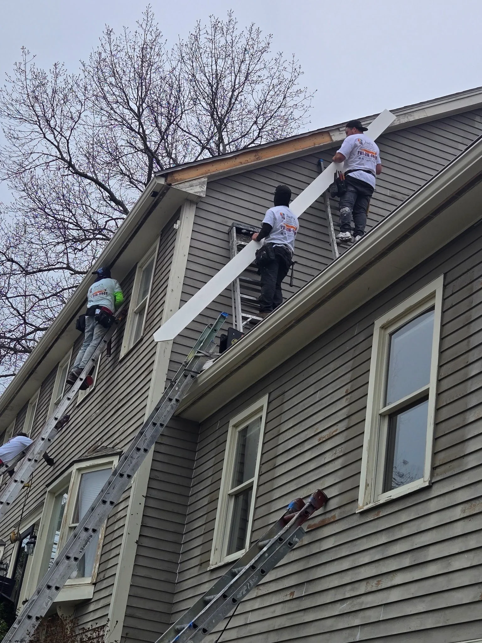 top roof trim fixing.jpeg