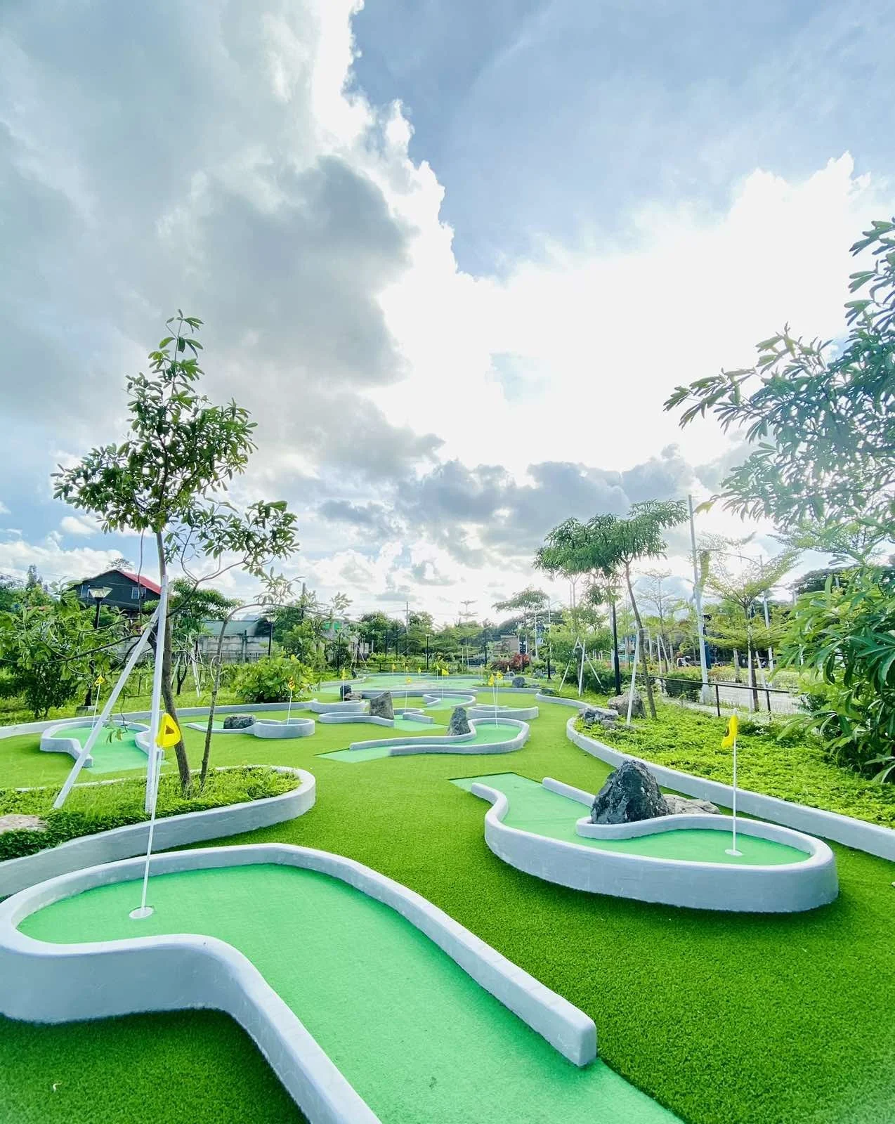 Mini Golf_2.jpg