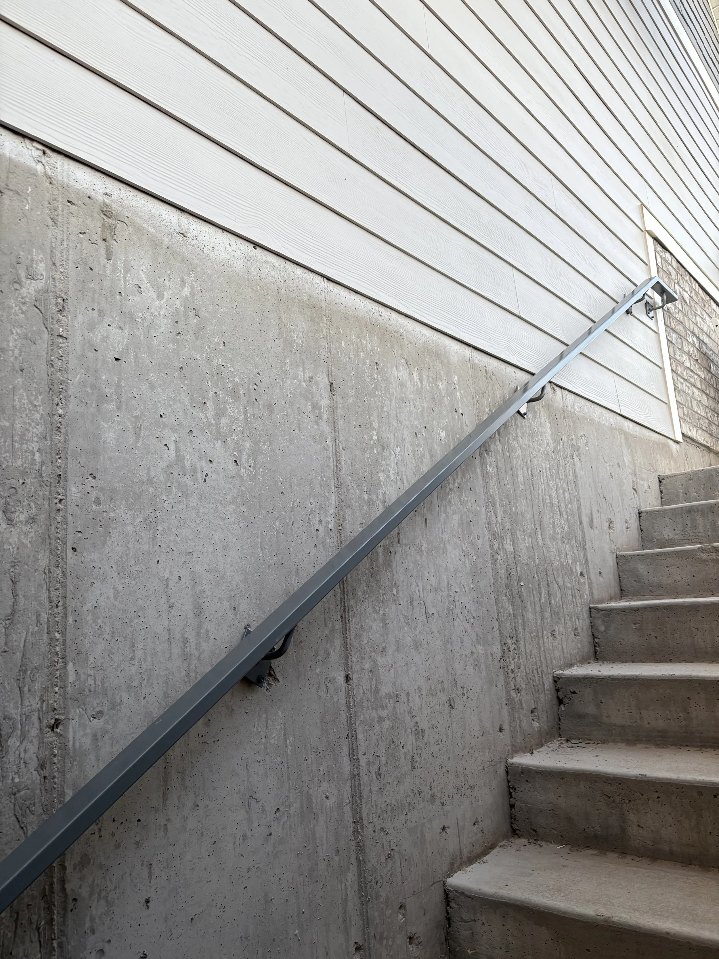 Handrail 1.jpeg