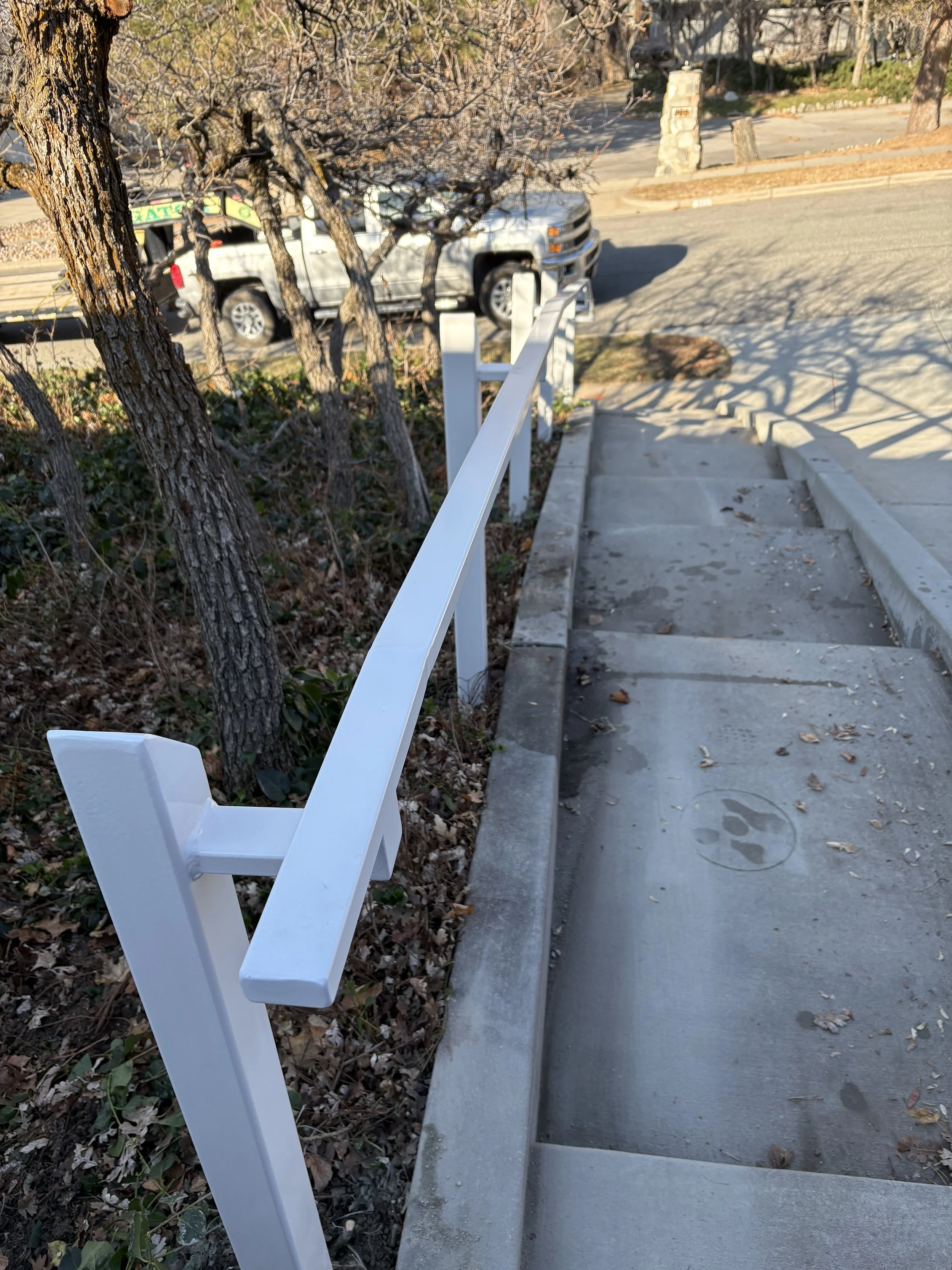 Handrail looking down.jpeg