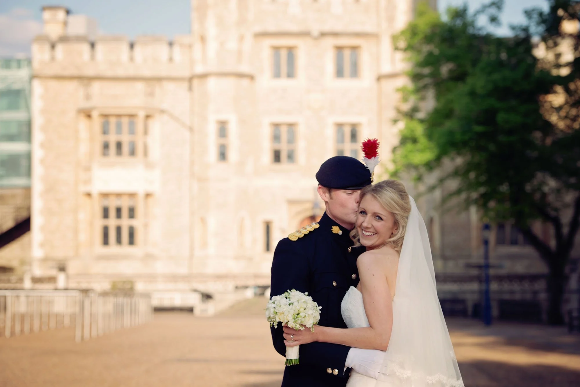 Tower of London and The Dorchester wedding photography | Katie &amp; Chris