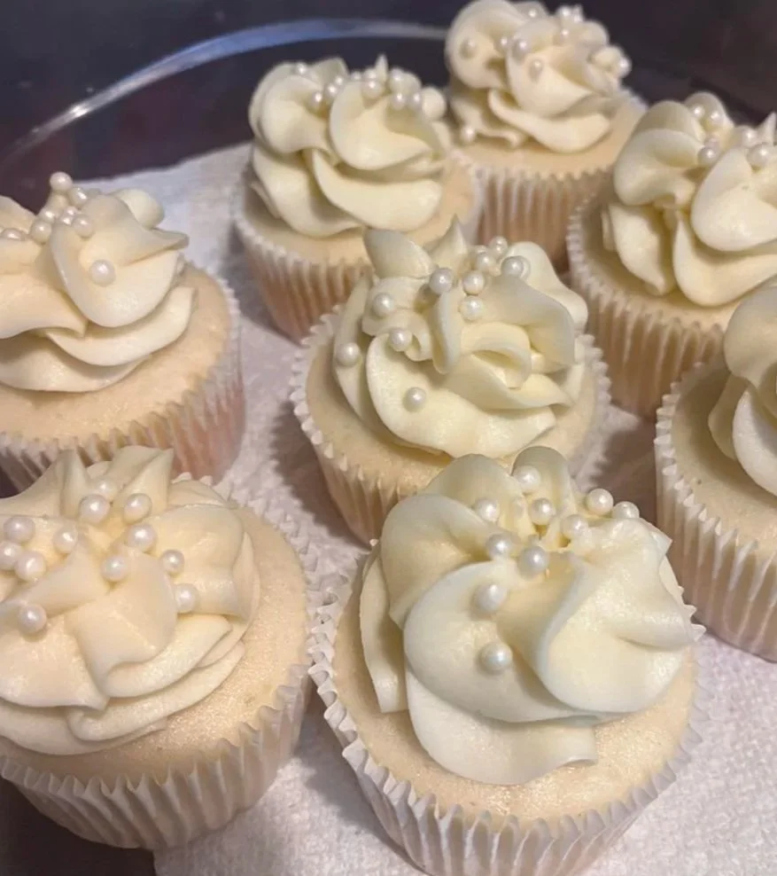 Wedding Bells
-Vanilla Cake, Almond Buttercream