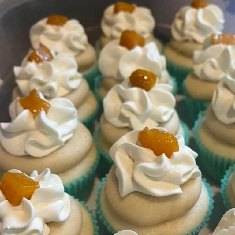 Peach Cobbler
-Vanilla Cake, Peach Pie Filling, Brown Sugar Buttercream, Whipped Cream