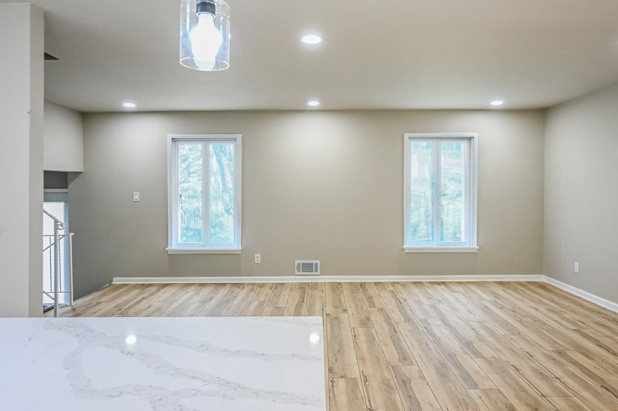 clarencegabriel_real_estate_2900_Eleanor-5.jpg