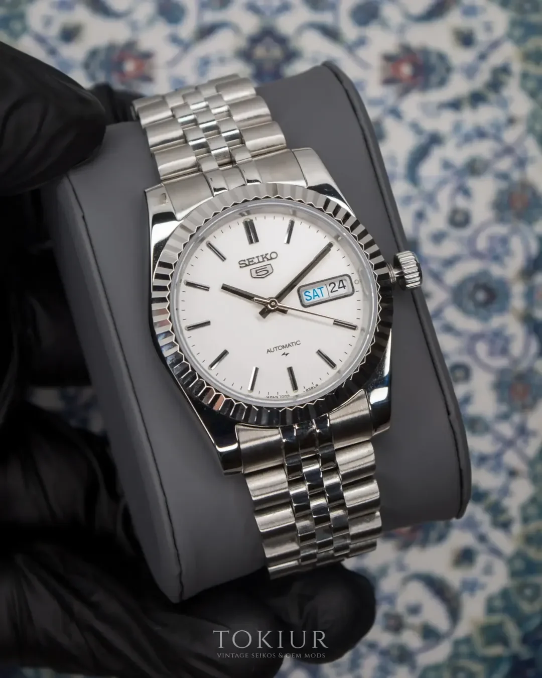 Seiko Mod with a vintage OEM 7009-858LR dial.#seikomod #watchesofinstagram #vintageseiko #klokk.webp