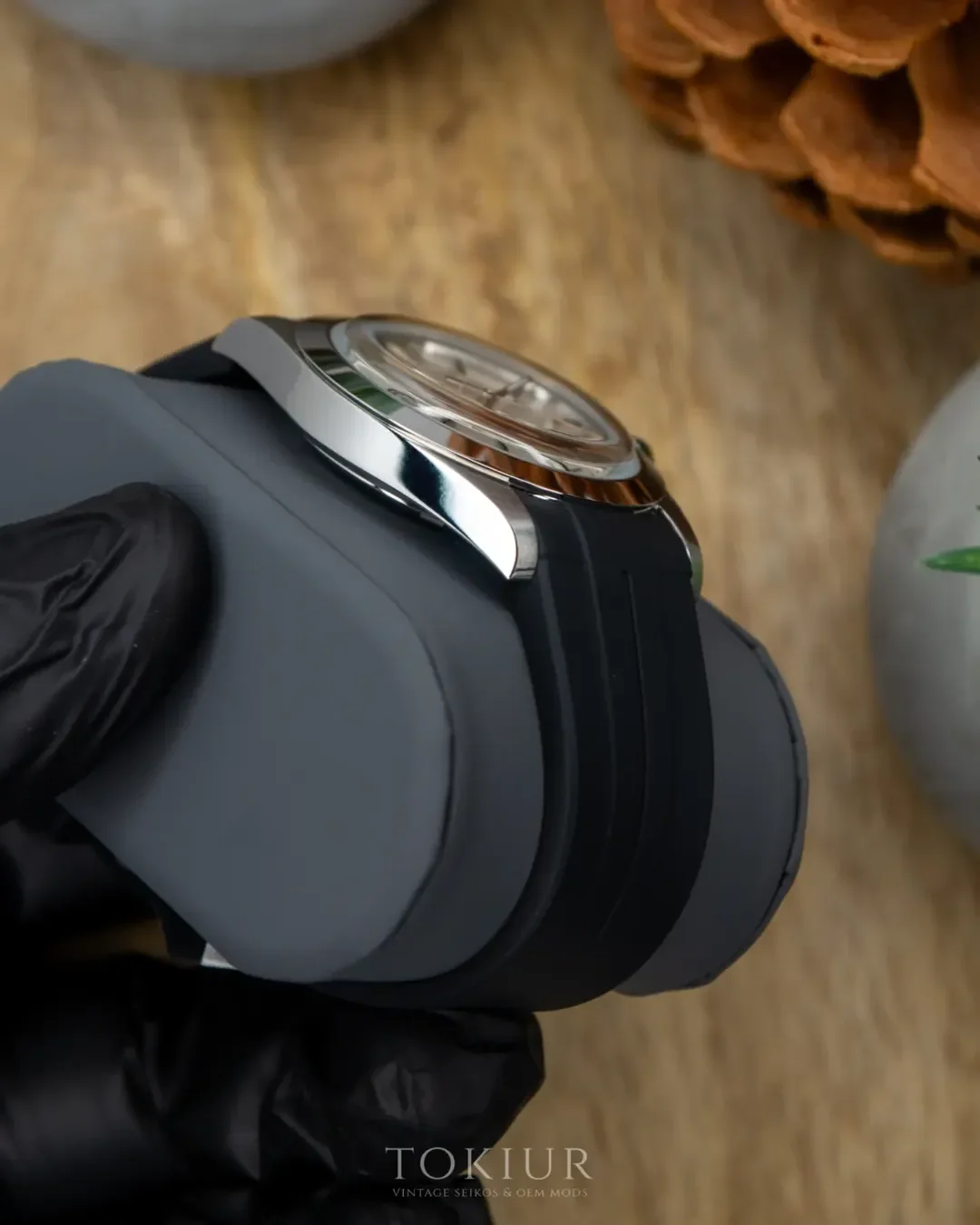 King Seiko Mod with a vintage OEM KS 5621-7000 dial from the 70s and a Caroline case-strap.#se (3).webp