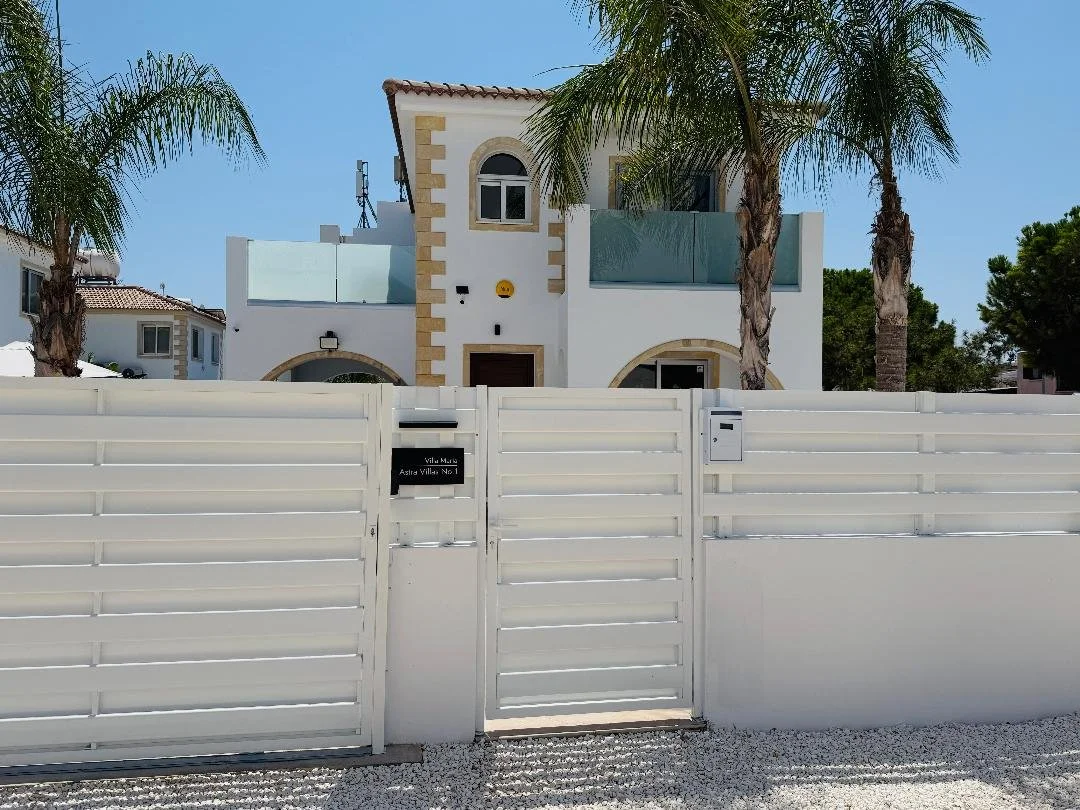 Front Ext Outside Fence.jfif