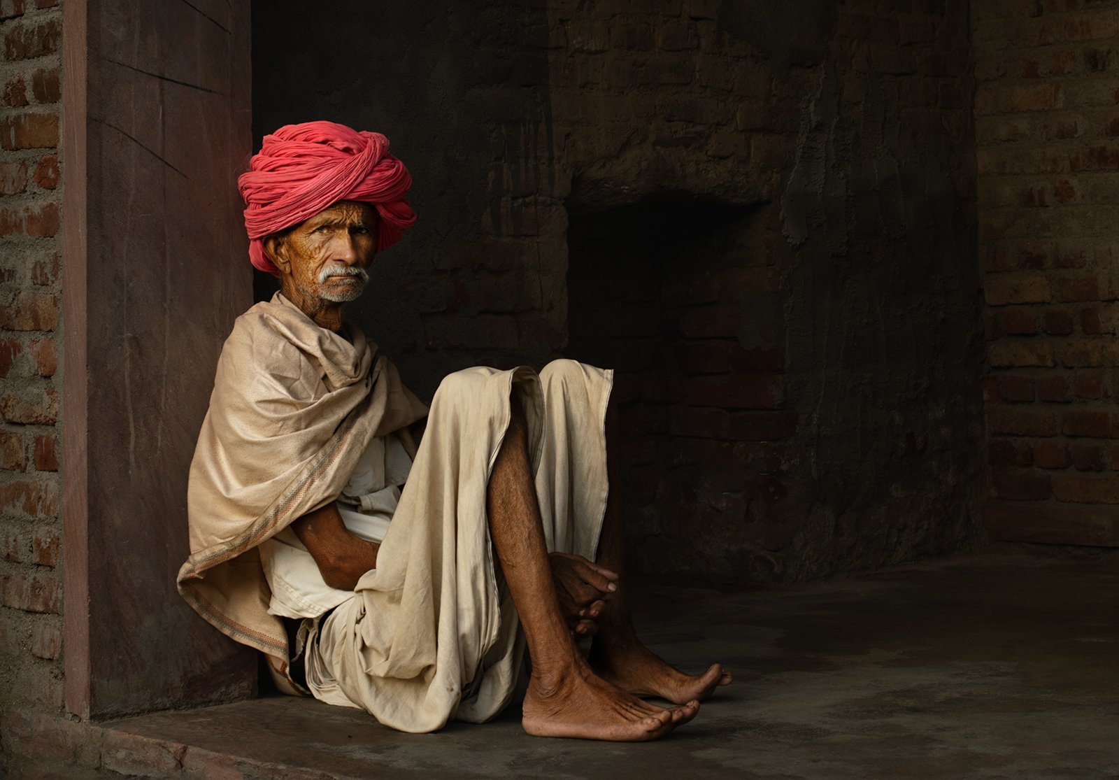 Man Resting Rajasthan India.JPG
