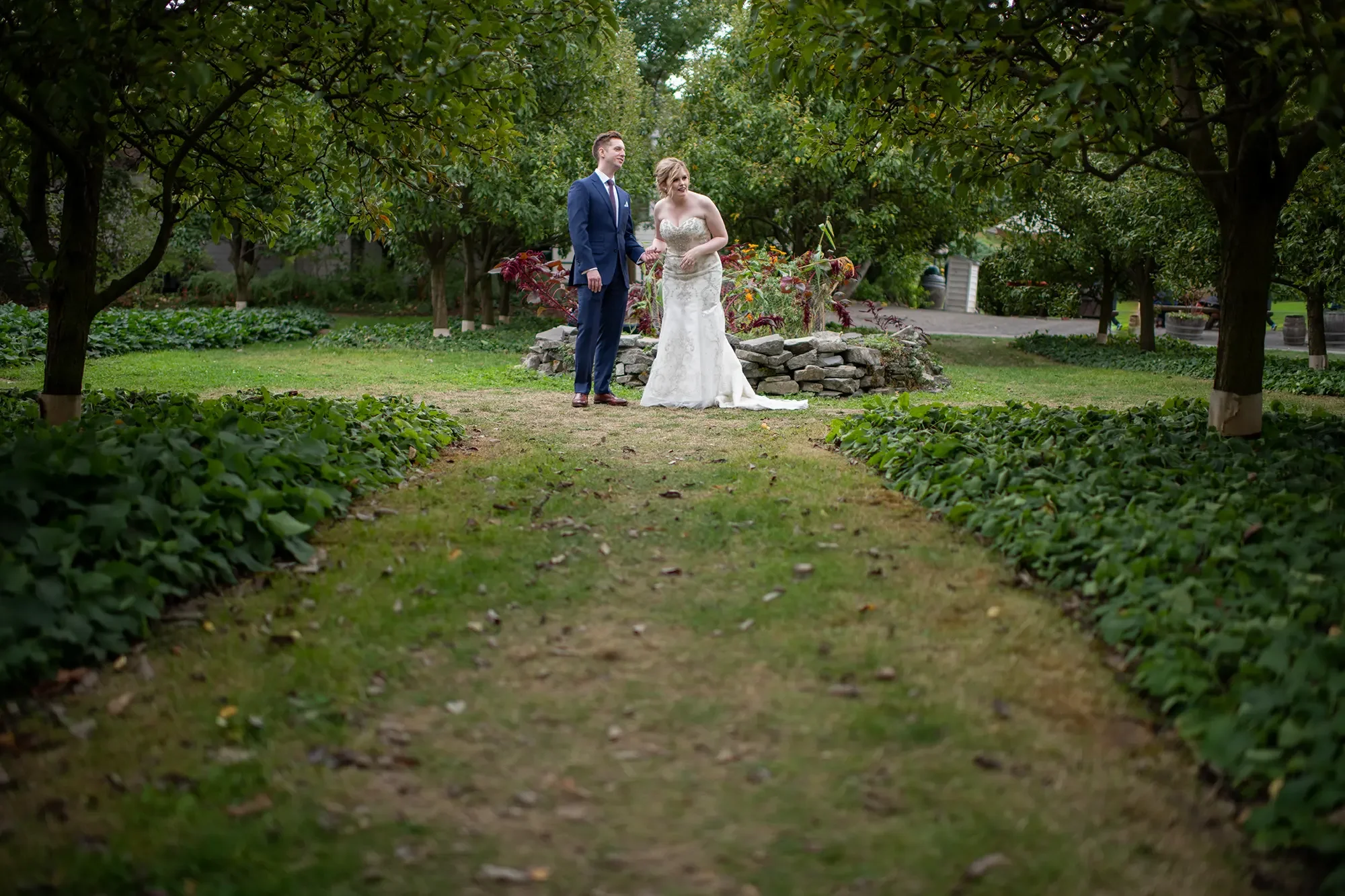 McMenamins Edgefield Weddings from Photographer Robert Knapp_0047.webp