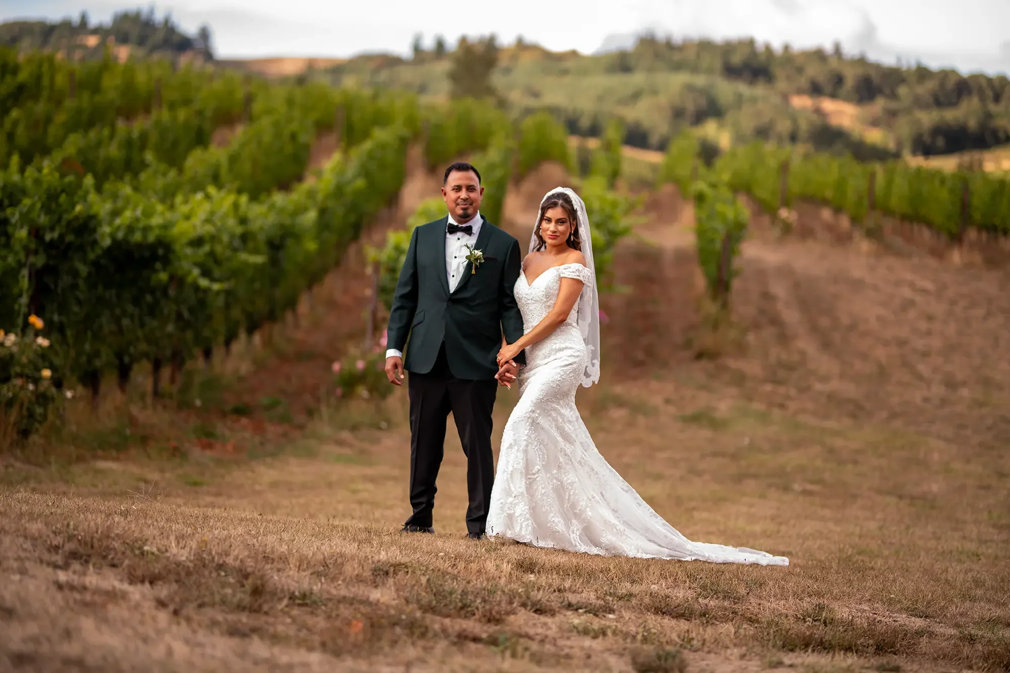 Winery-Wedding-Oregon0105.webp