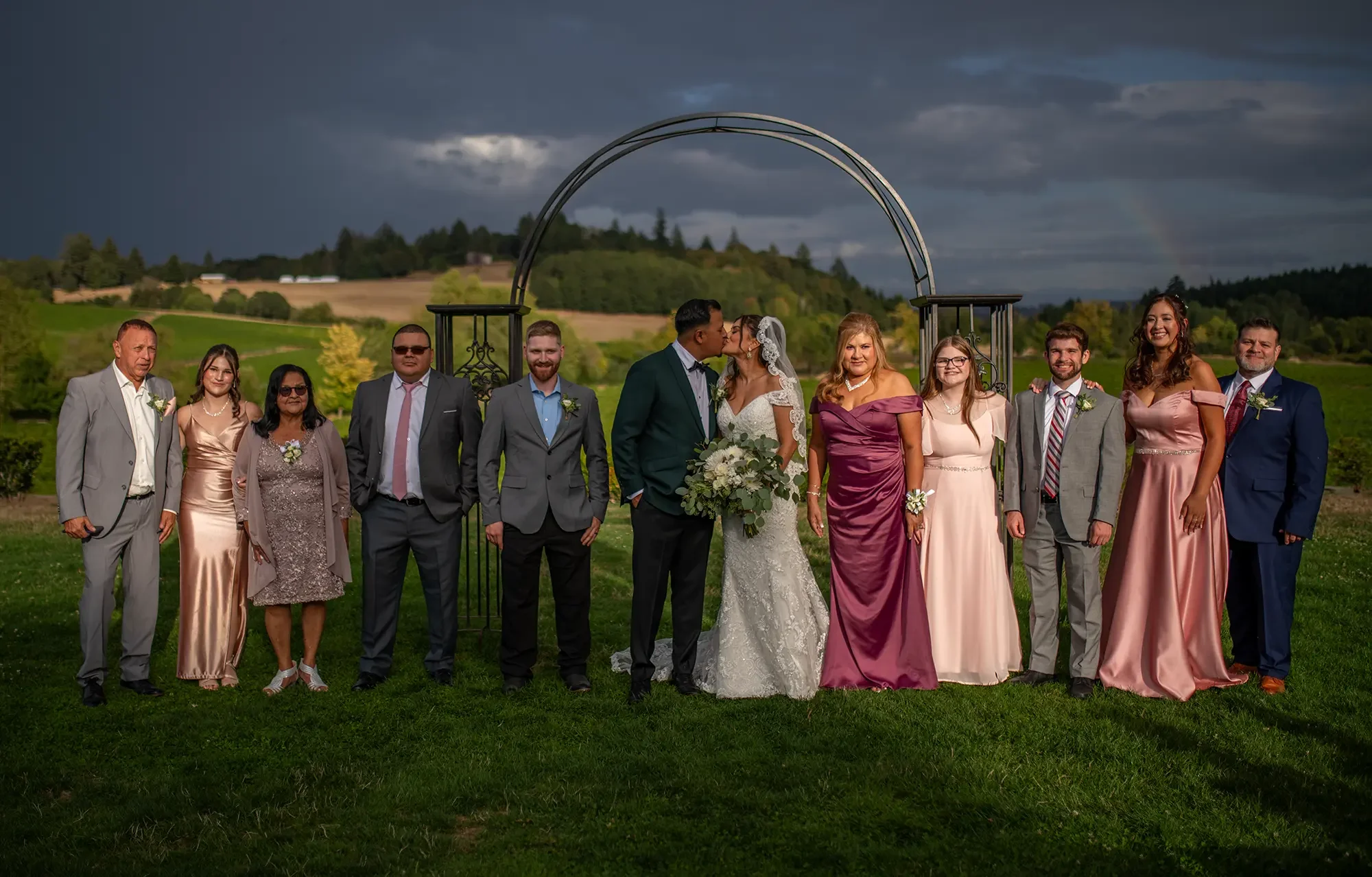 Winery-Wedding-Oregon0108.webp
