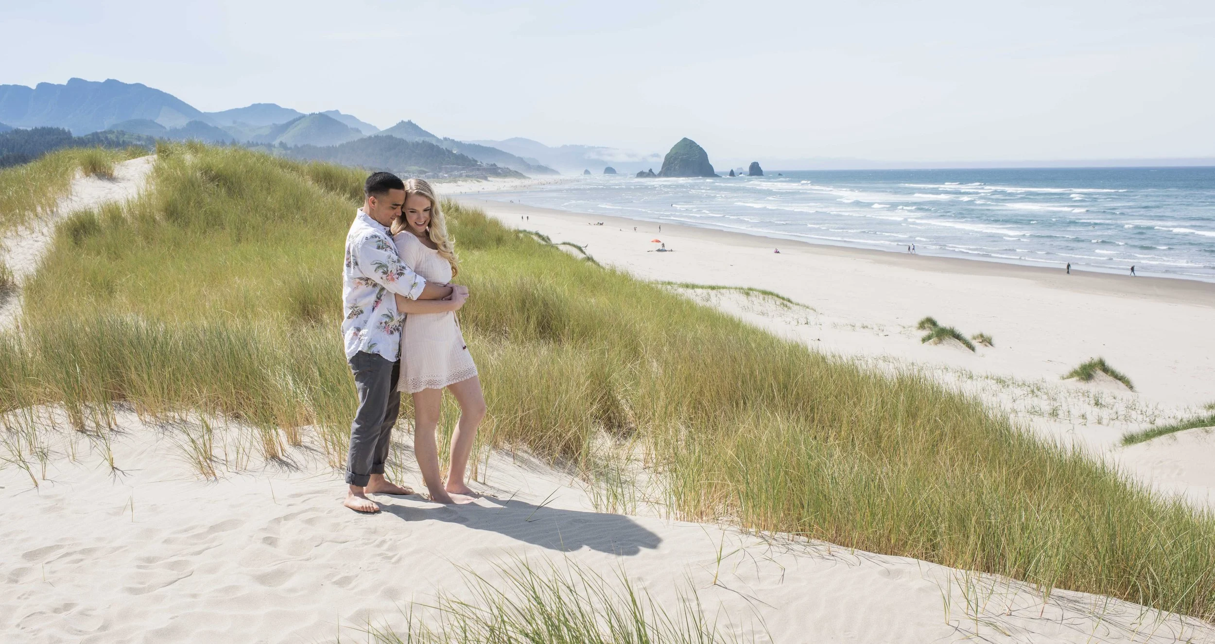  Cannon Beach Engagement Photos_DSC_5034.jpg