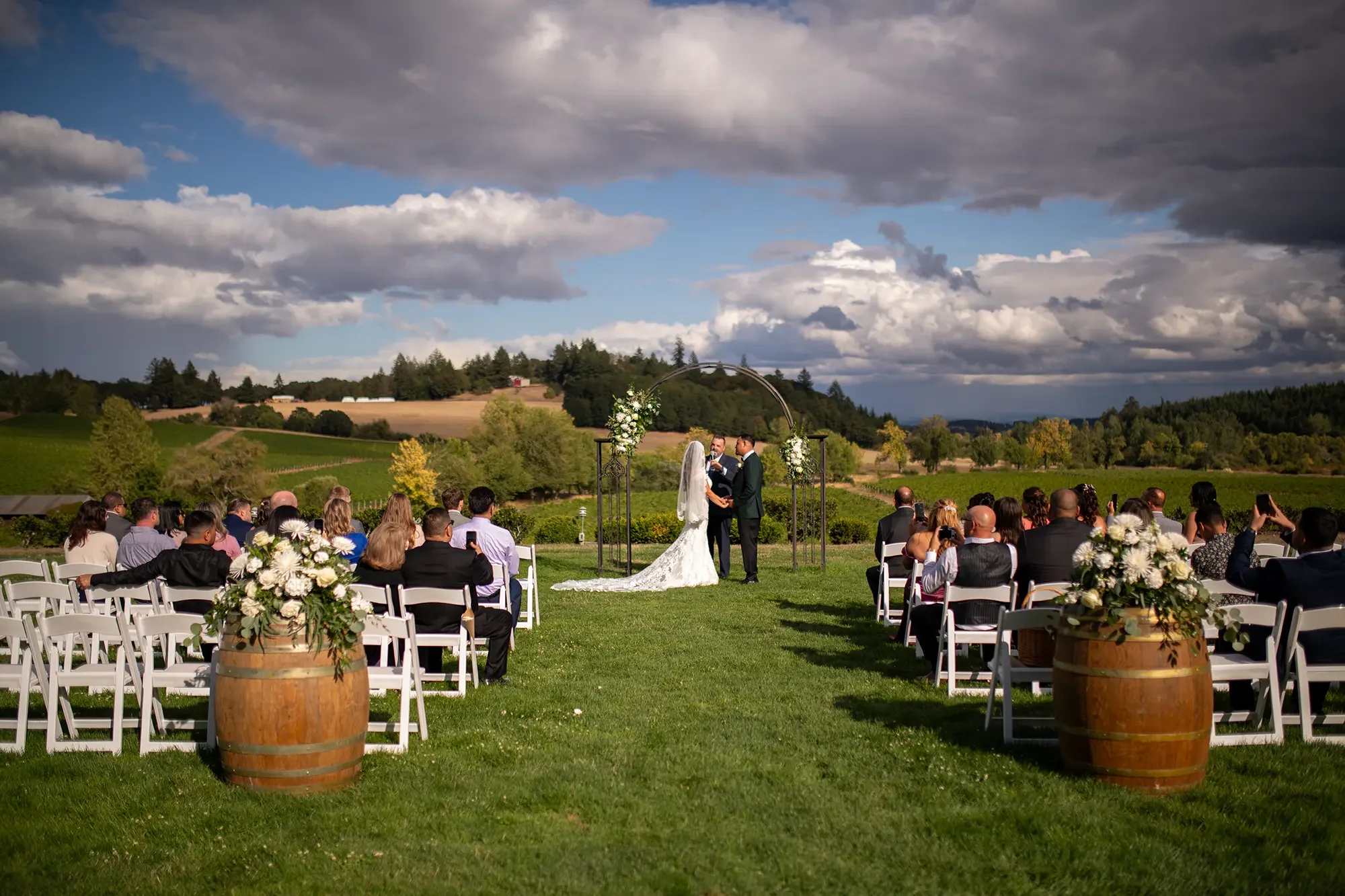 Winery-Wedding-Oregon0092.webp