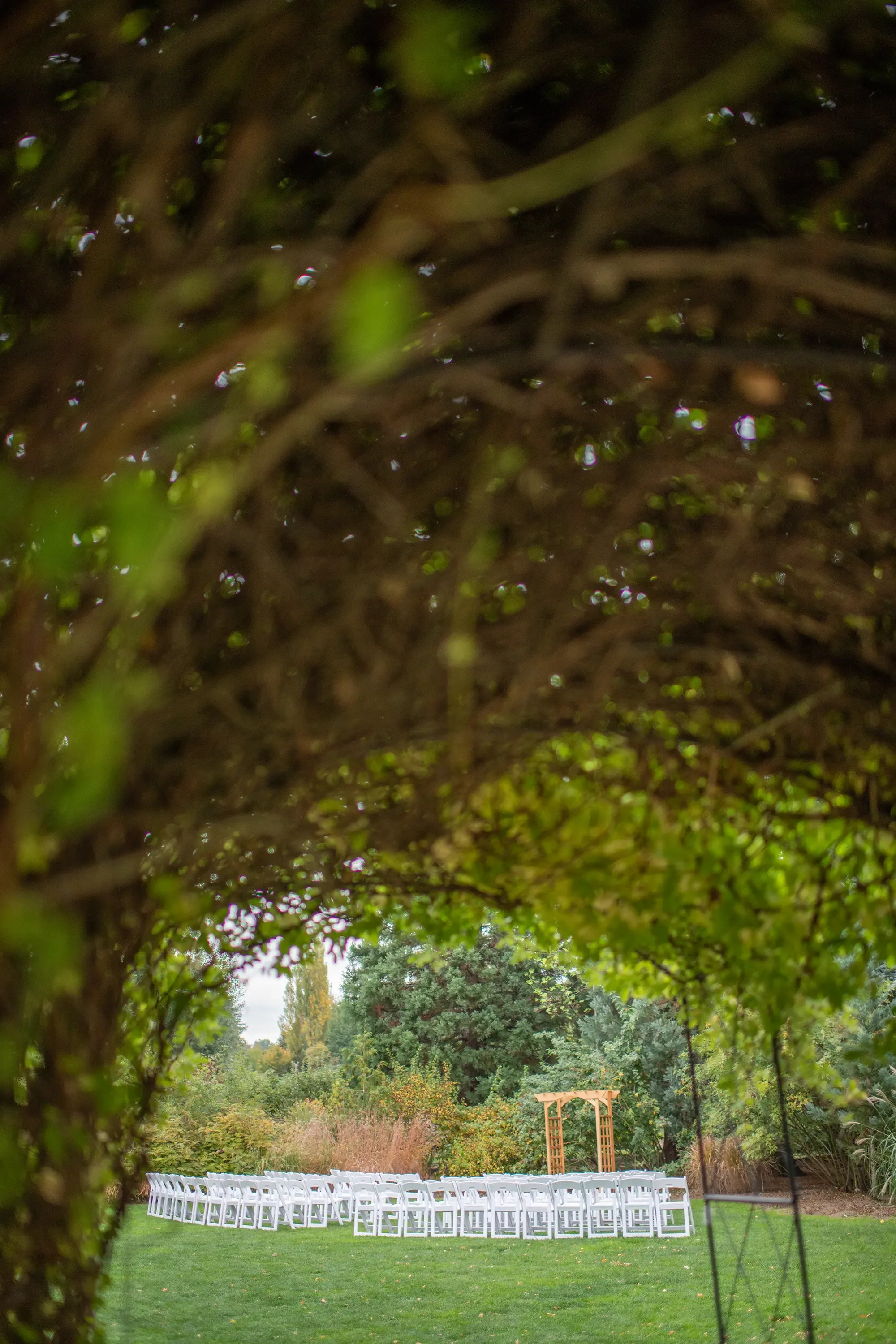 McMenamins Edgefield Weddings from Photographer Robert Knapp_0037.webp