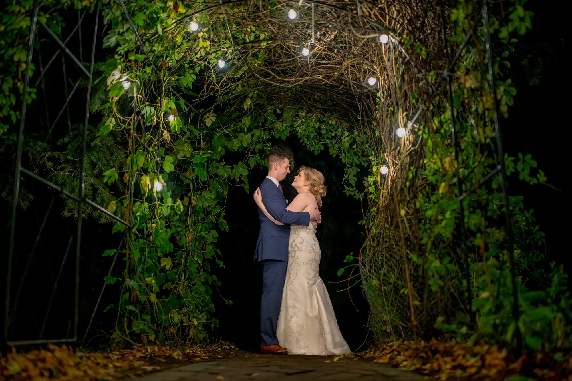 McMenamins Edgefield Weddings from Photographer Robert Knapp_0068.webp