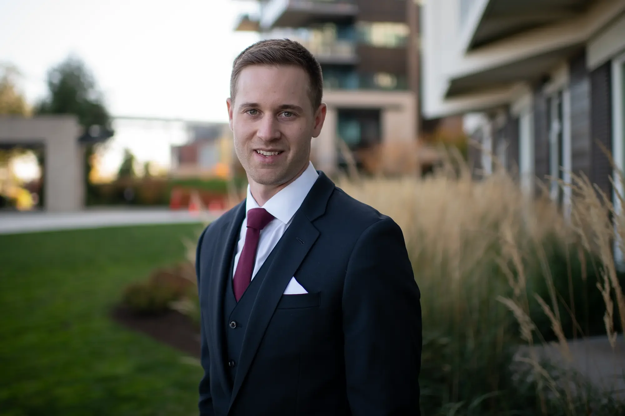 Photos from Portland Ecotrust Weddings from Portland Wedding Photographer Robert Knapp_00041.webp