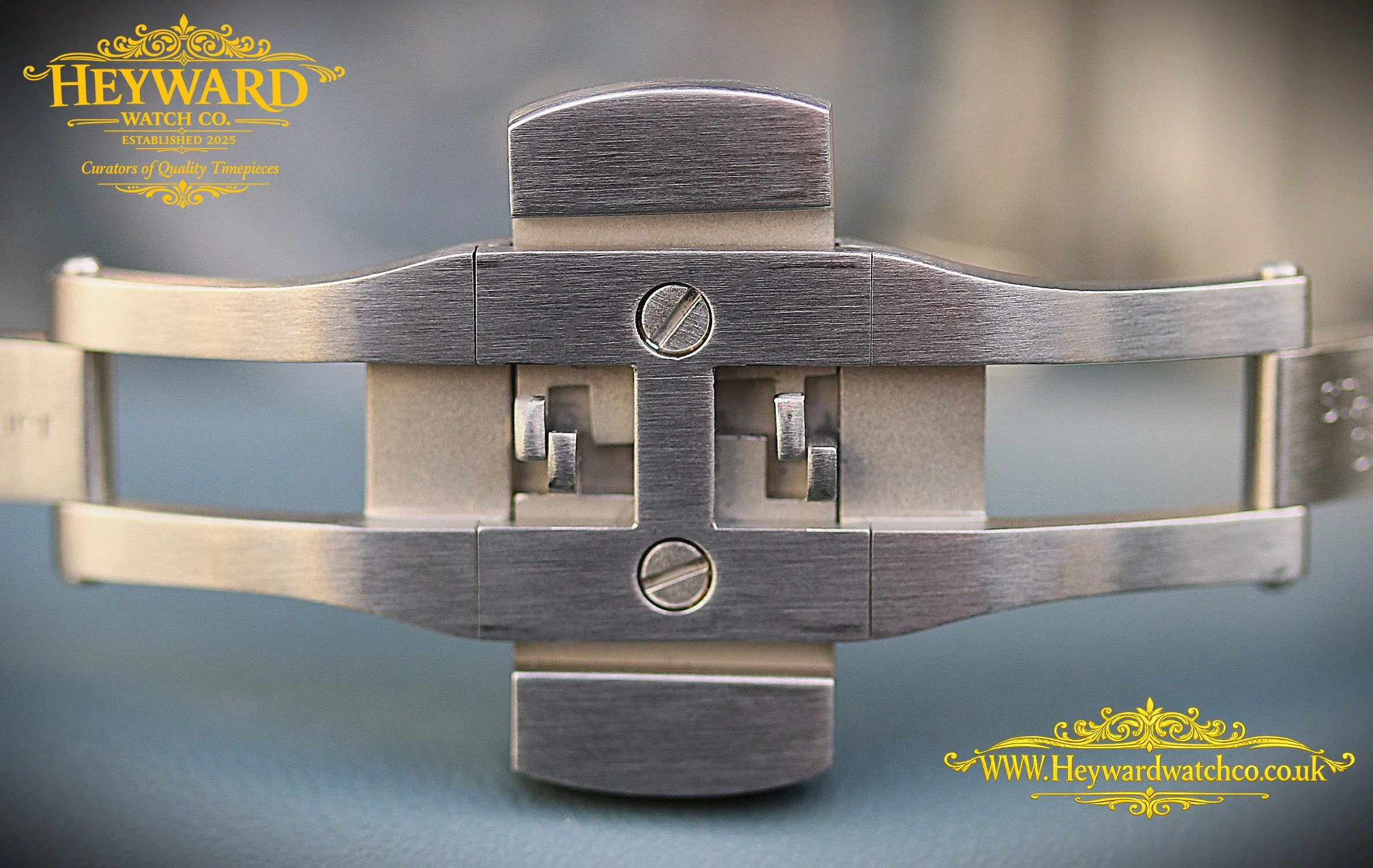 5 Clasp Open copy.jpg