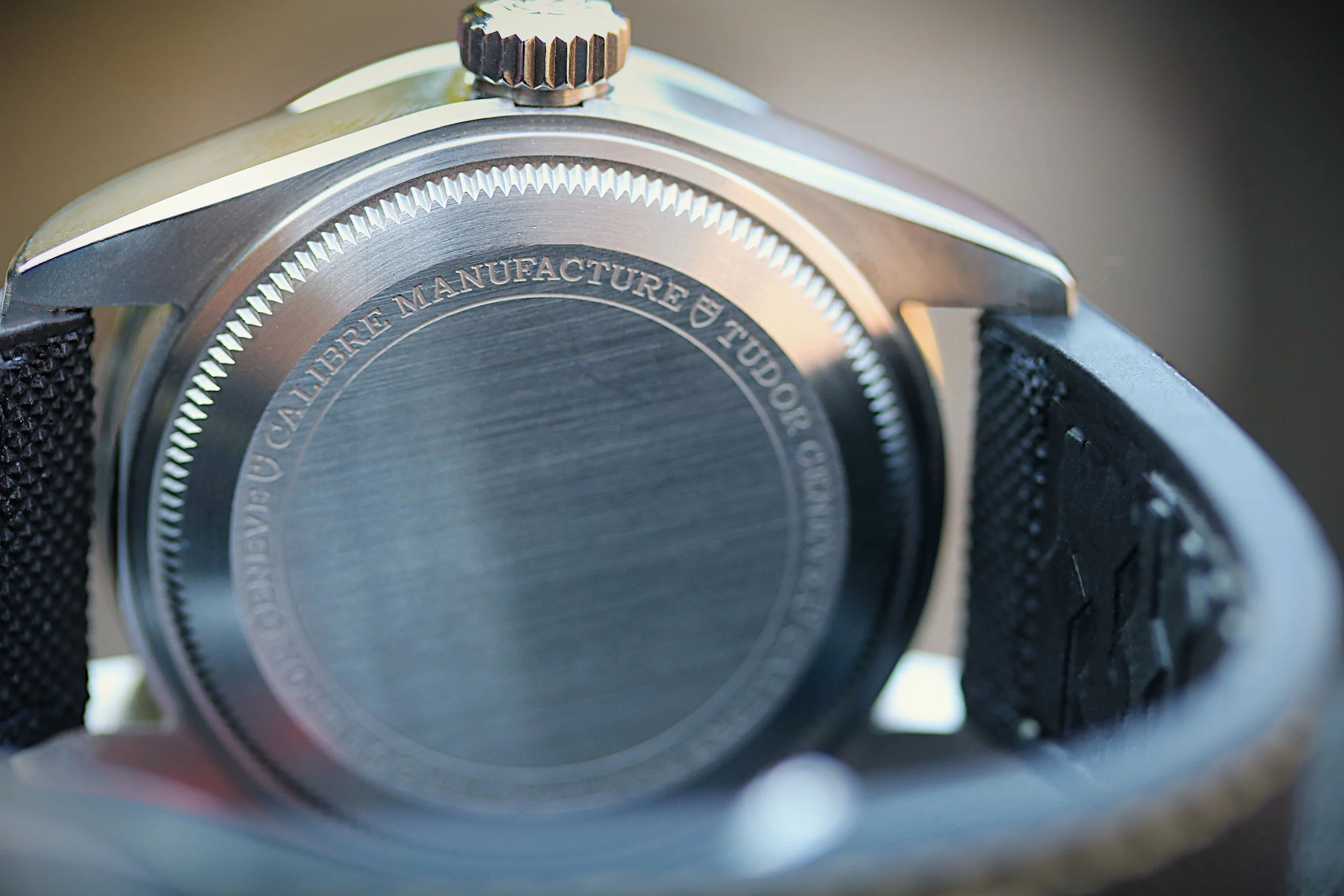 5 Caseback.JPG