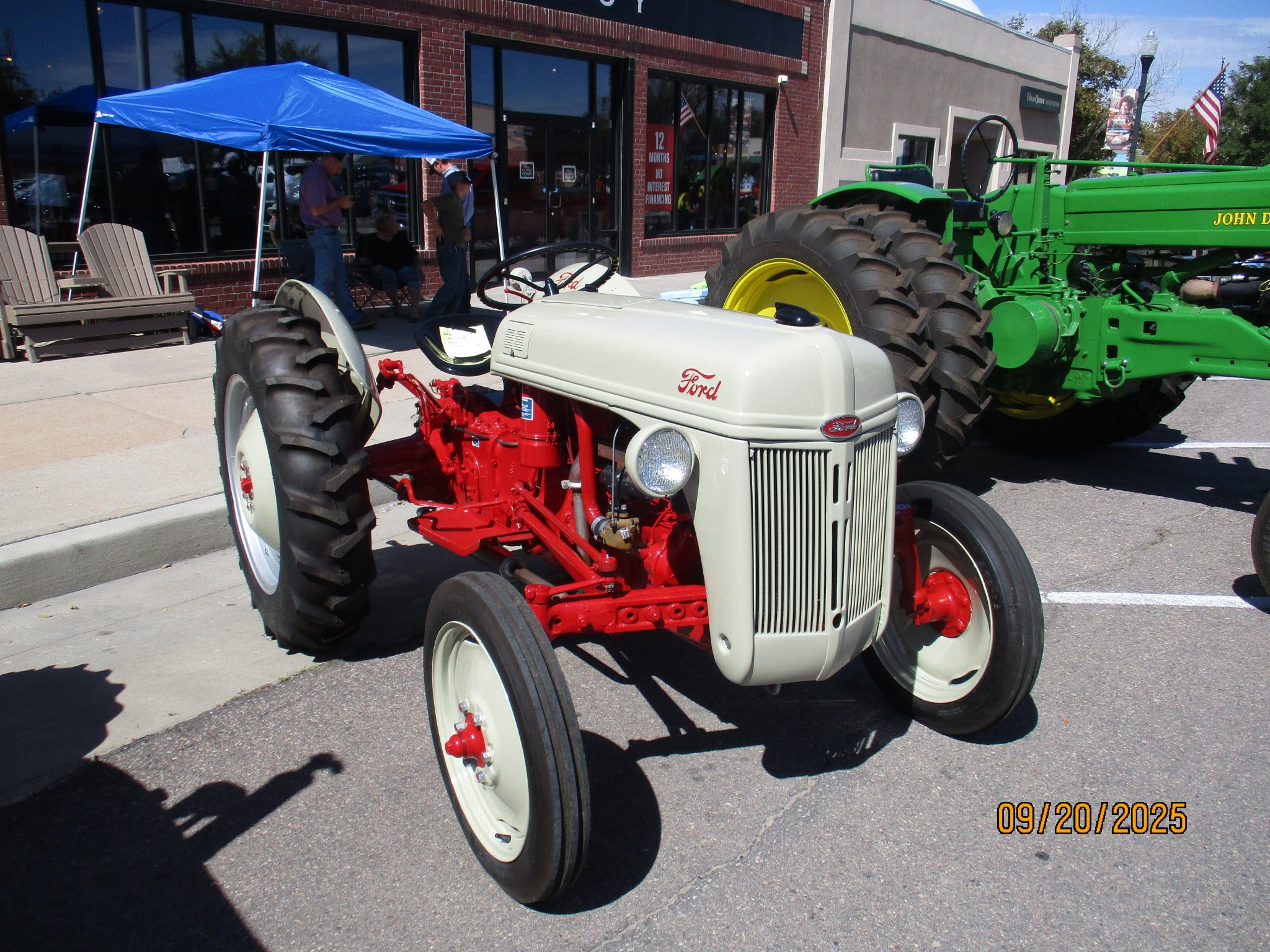 Commissioner's Choice Tractors Kevin Isham FORD 8N.JPG