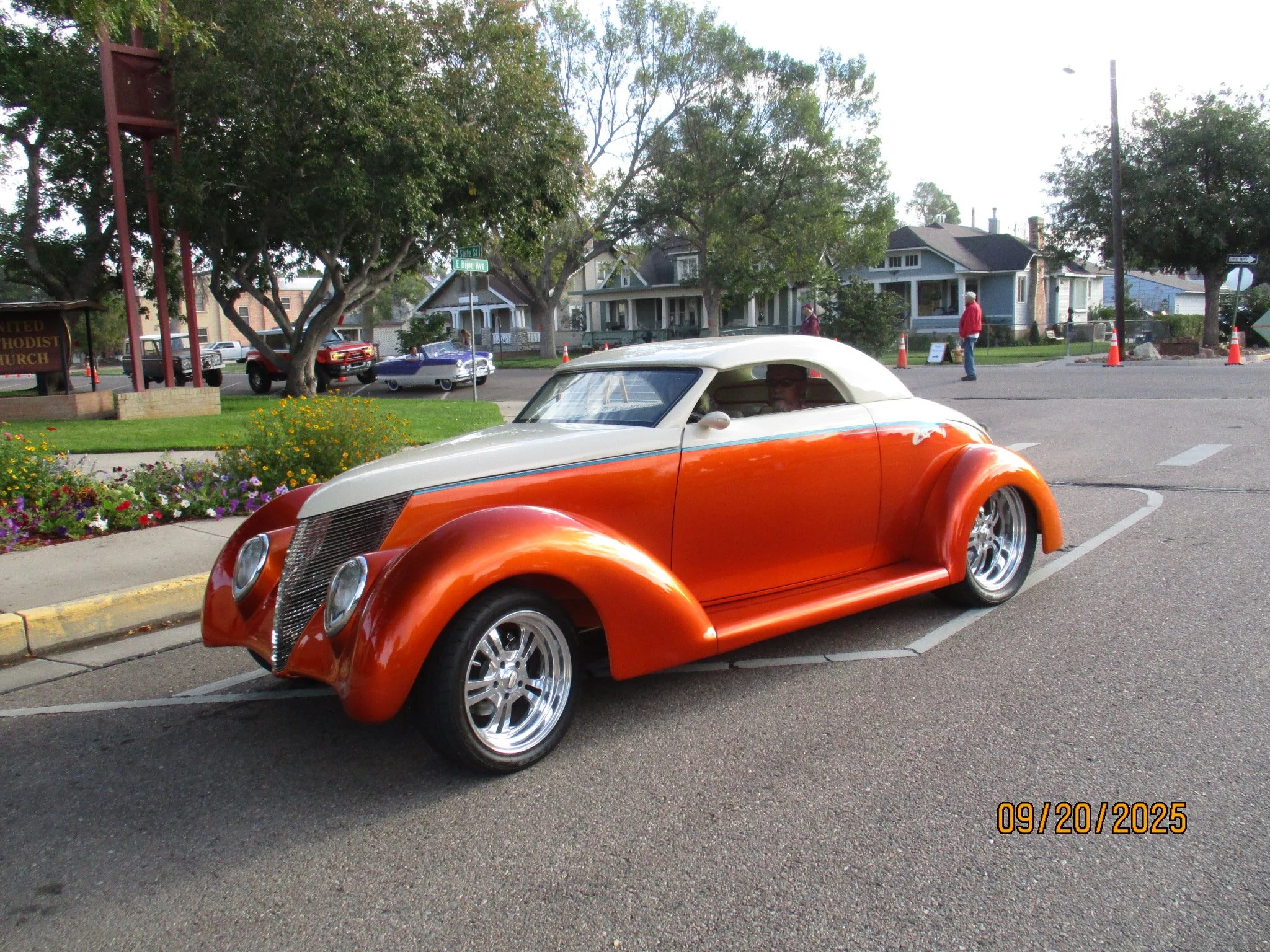 Ray Hardy 1937 Ford Phaeton .JPG