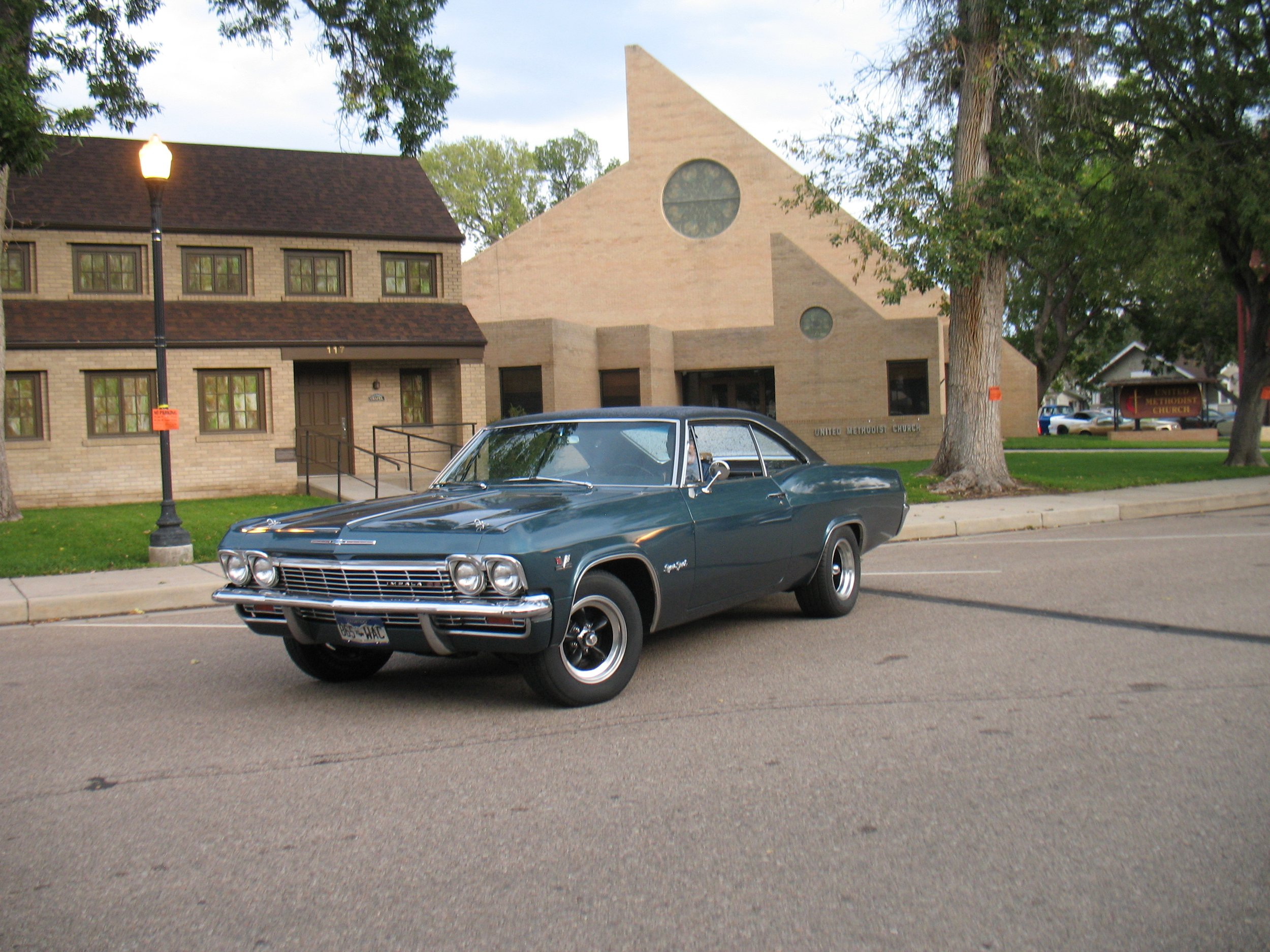 Tony Amos 1965 Chevrolet Impala SS.JPG
