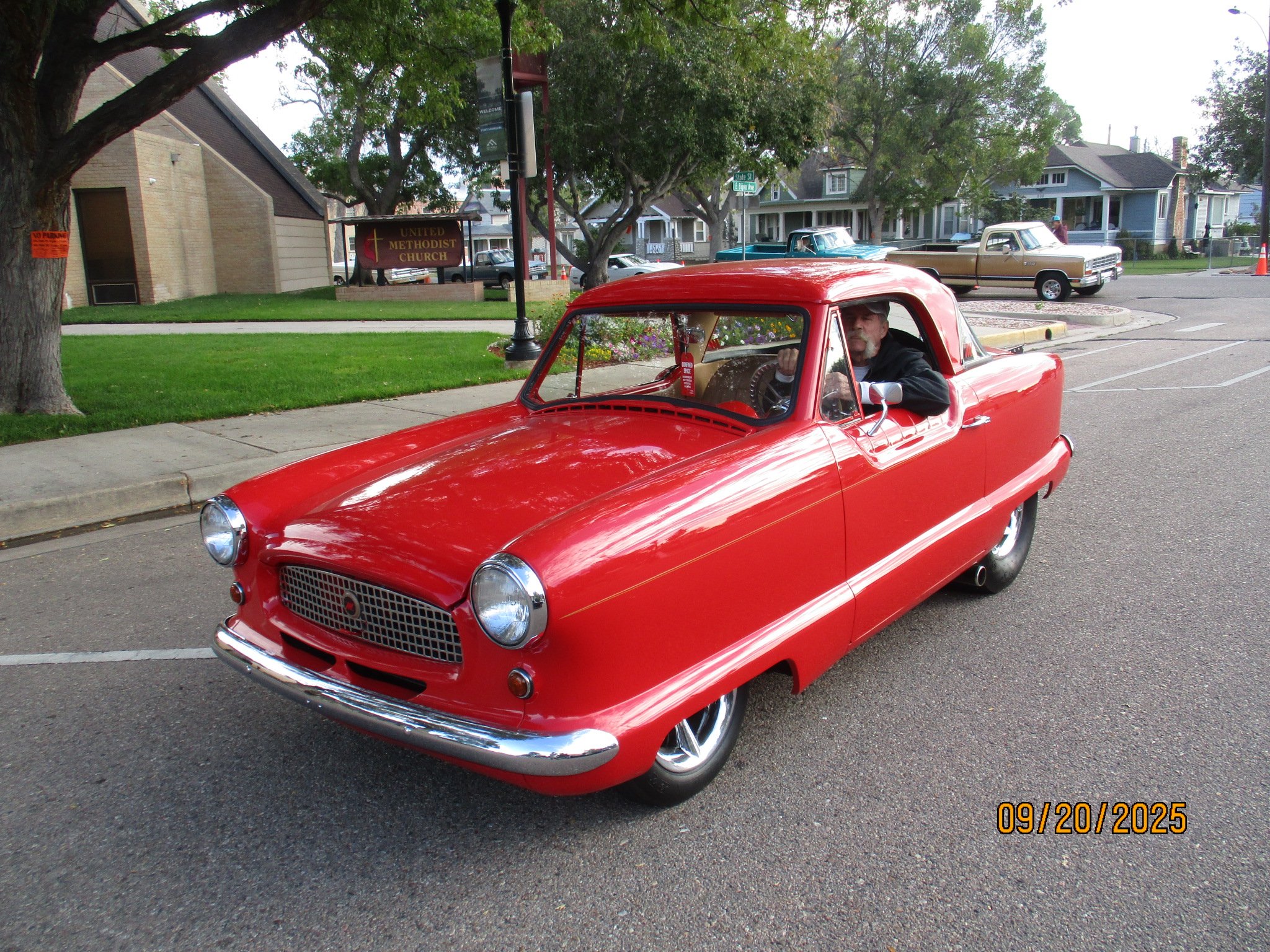 Kenny Feldman 1961 Nash Metropolitan.JPG