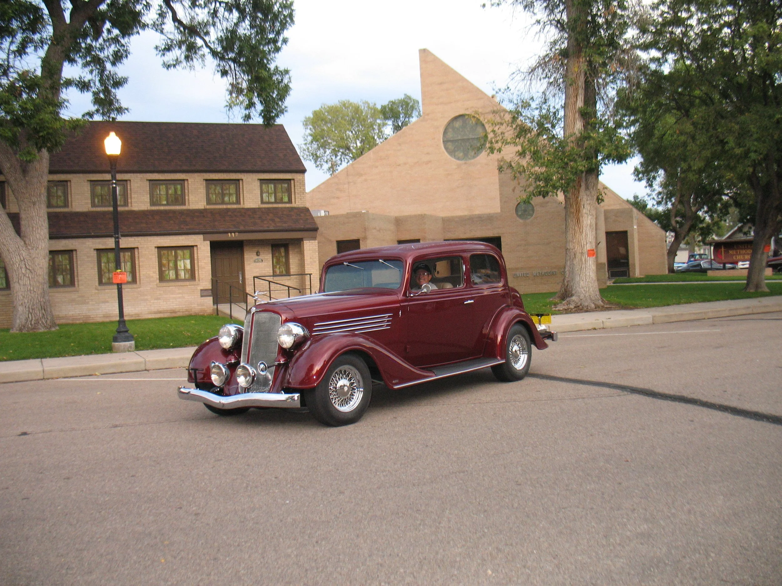 Sunday's Choice Award Joe Pirrone 1935 Buick Victoria.JPG