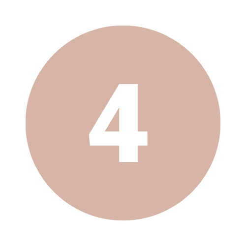 Step 4 icon representing clean laundry delivered fresh and ready to use.