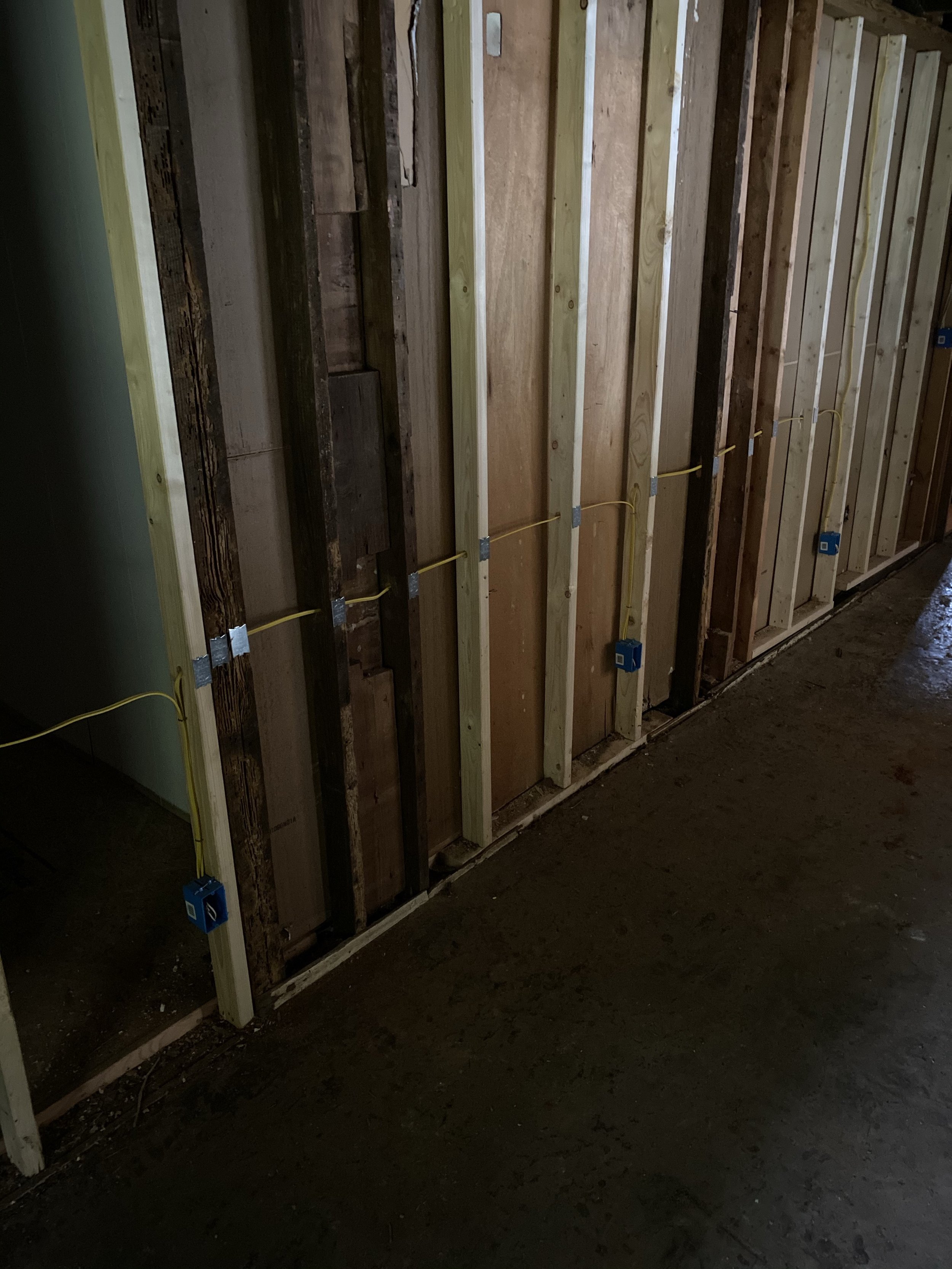 General use receptacle installation