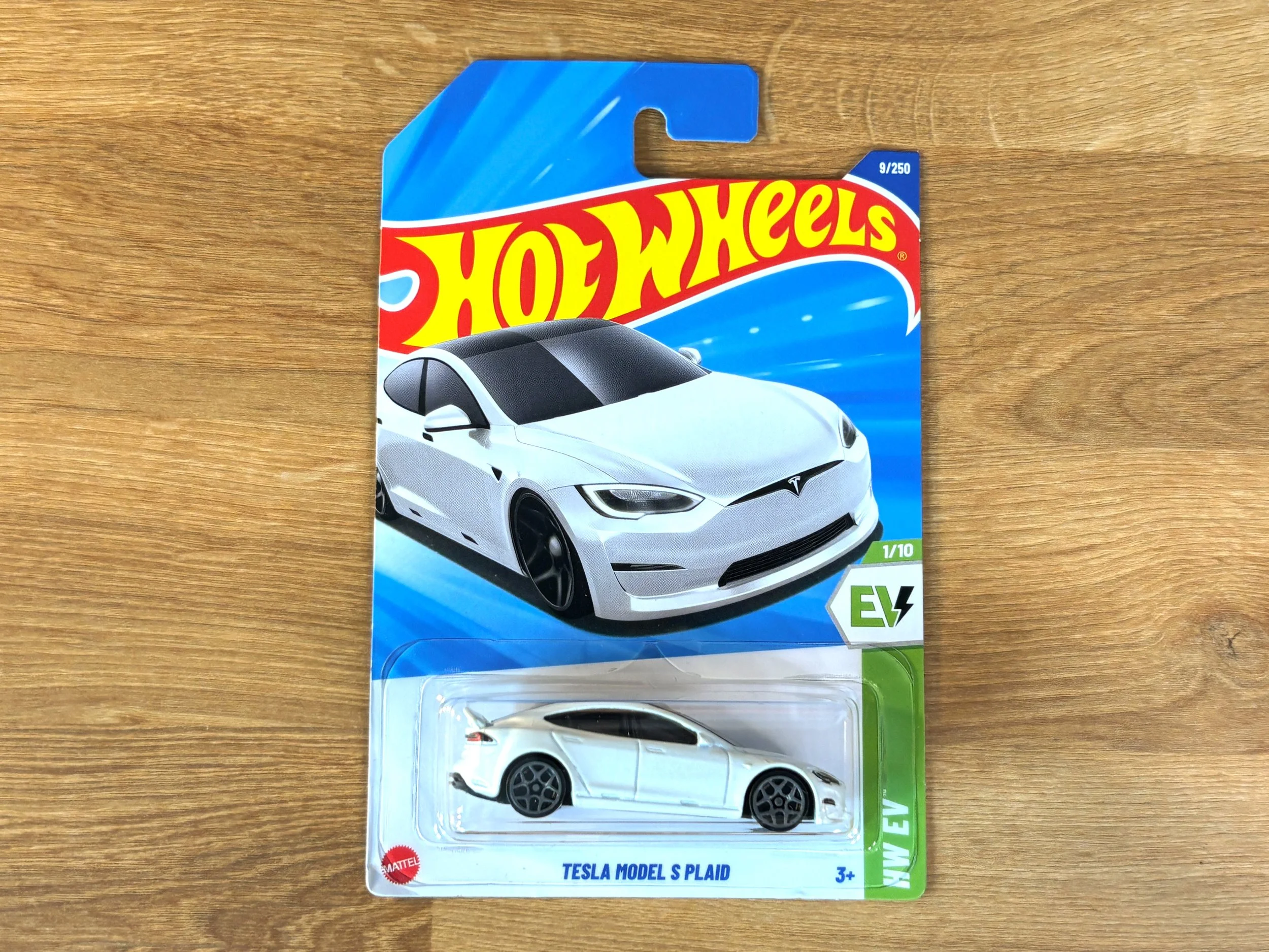 Hot Wheels - Tesla Model S Plaid