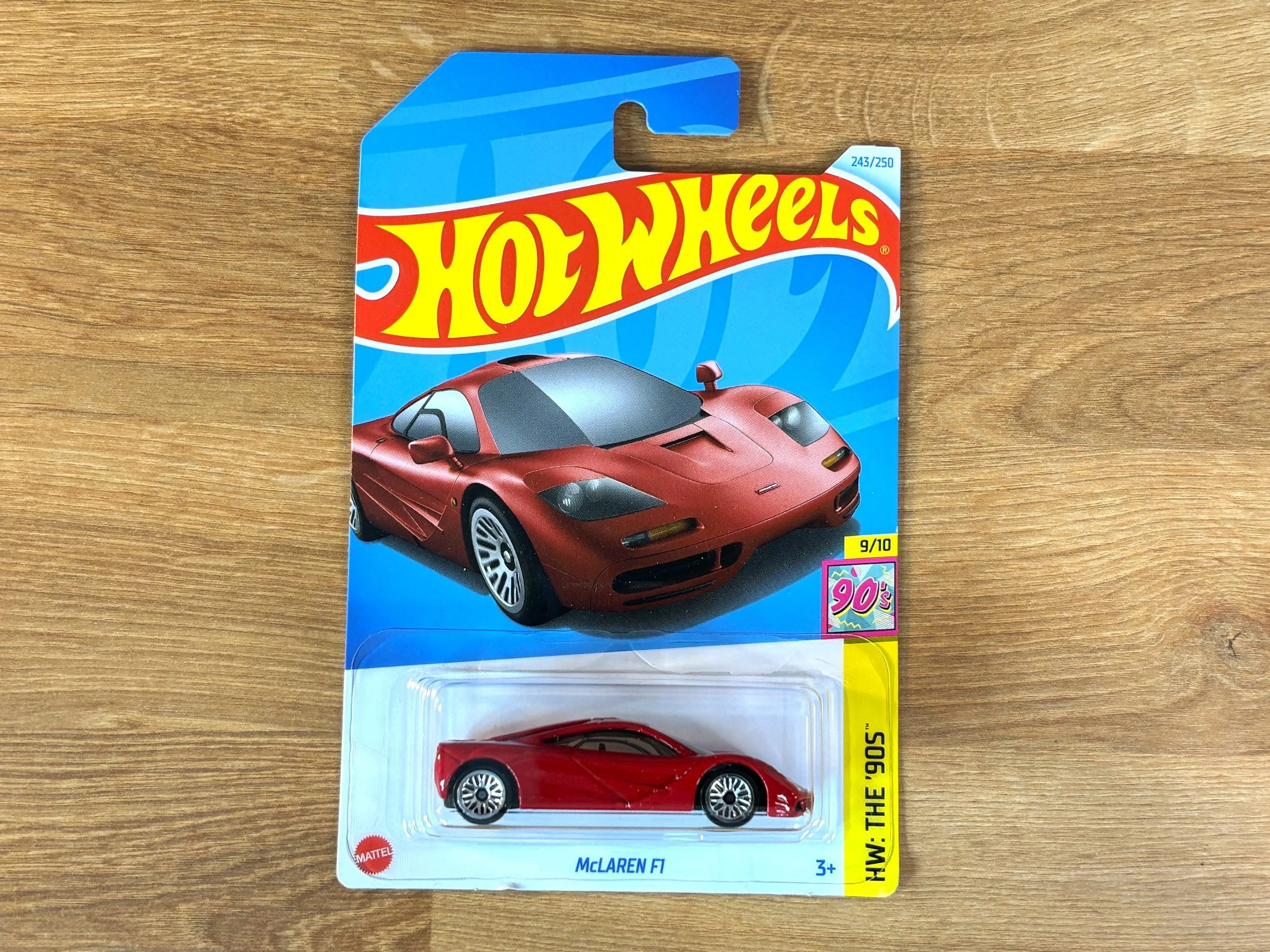 Hot Wheels - Mclaren F1 - Red