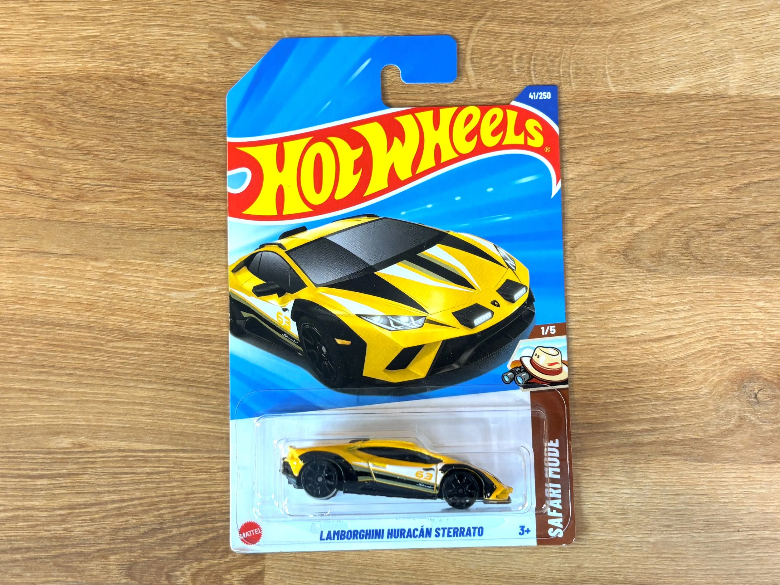 Hot Wheels - Lamborghini Huracan Sterrato - Yellow