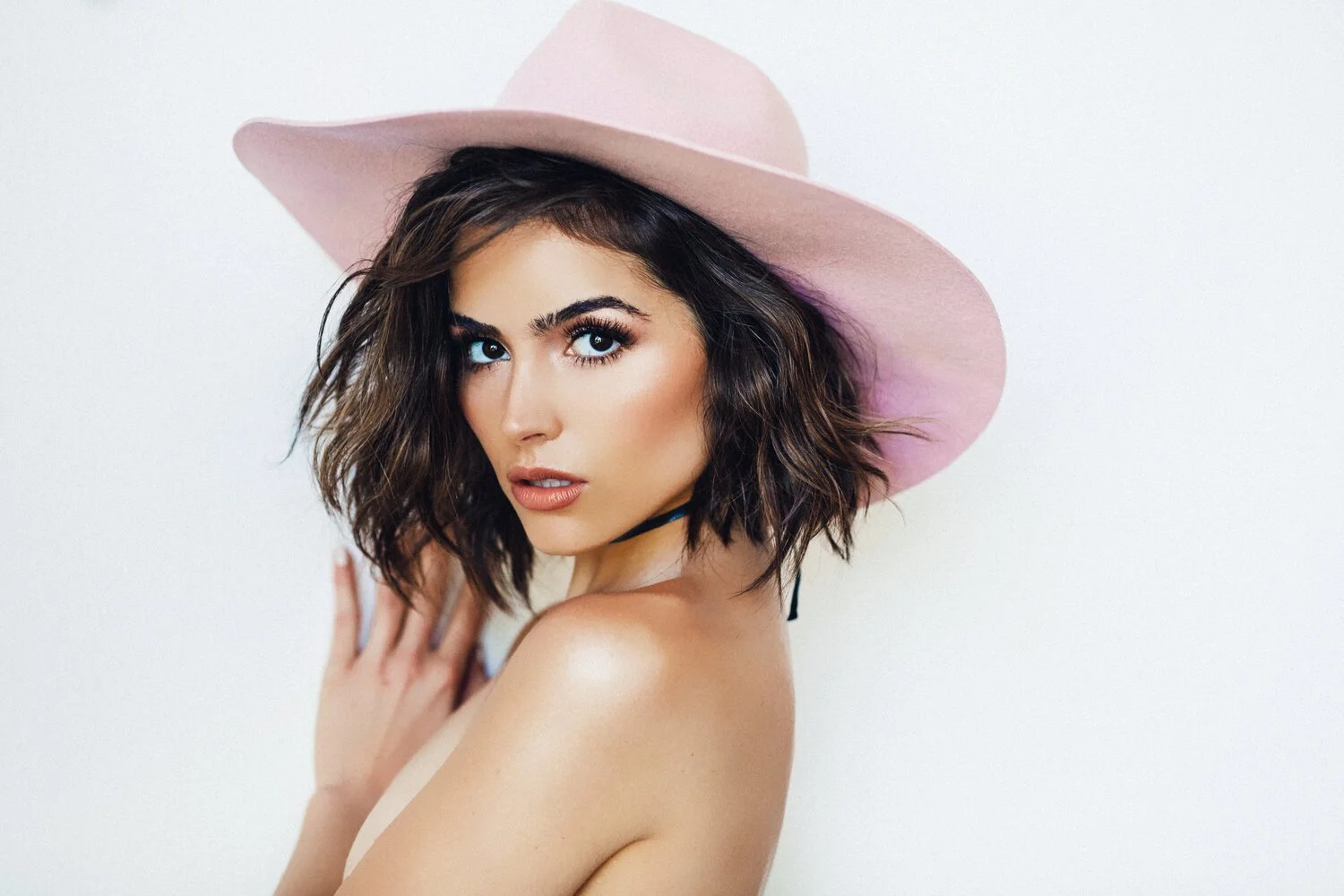 oliviaculpo118305.jpg
