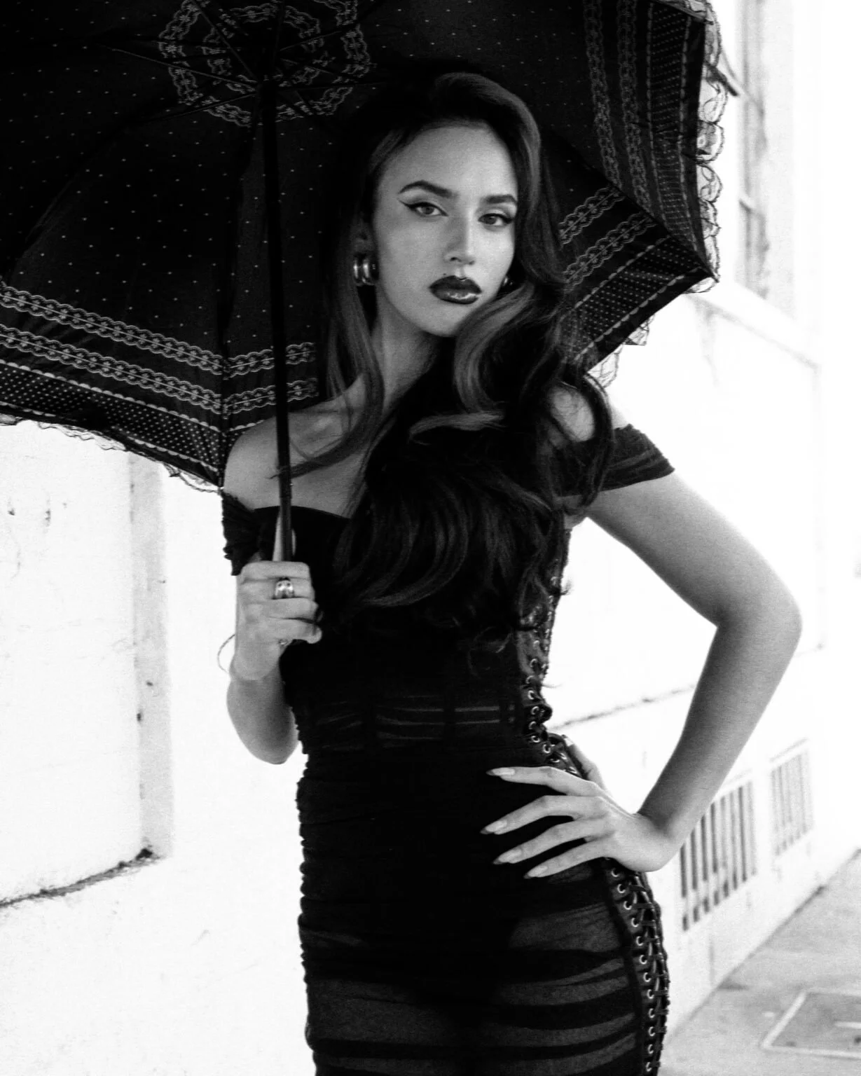 1H2A6431bw-copy-1229x1536.jpg