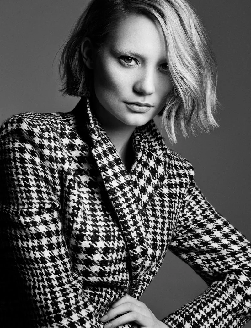 62a12aeeaed79a419c8facb7_201409_ELLECA_MABADIAN_EC_HV_RTD_03.jpg