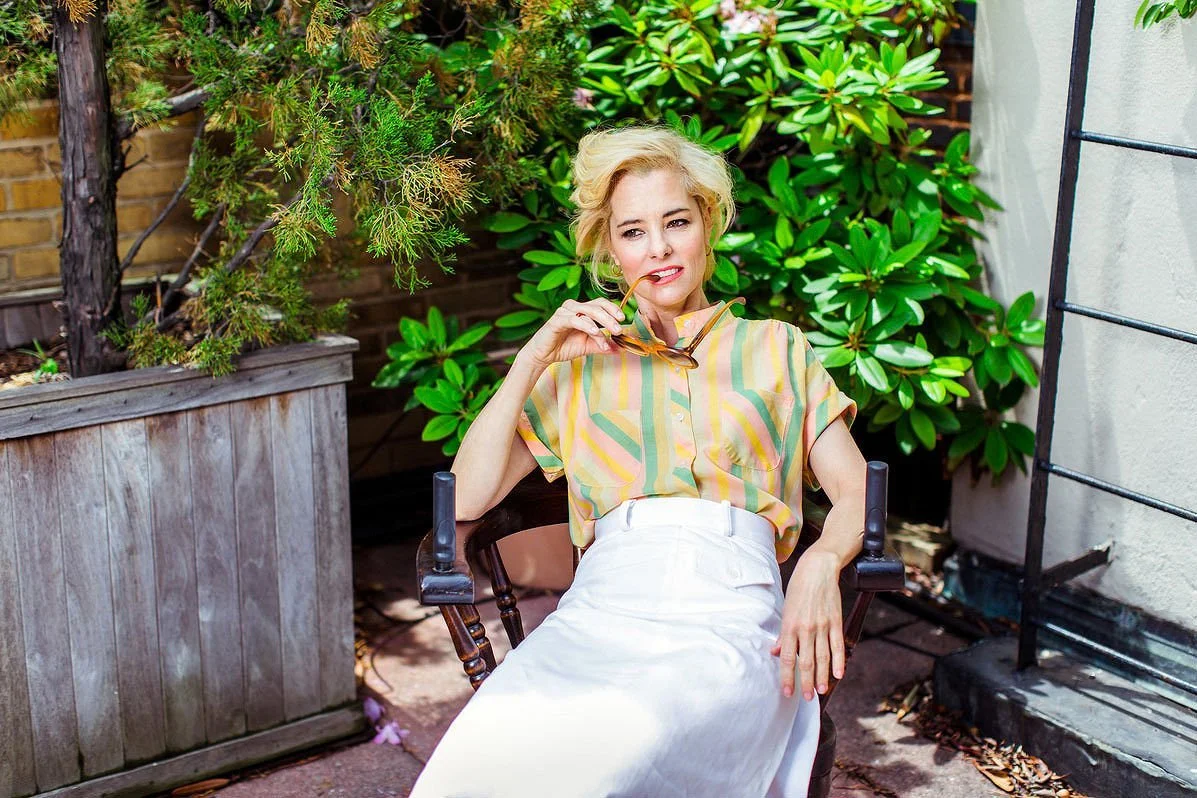 sarahlaird-81919-w1200-h800-q80-rz3-b75-f0.jpg