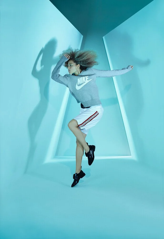sarahlaird-97886-h1000-q90-rz3-b75.jpg