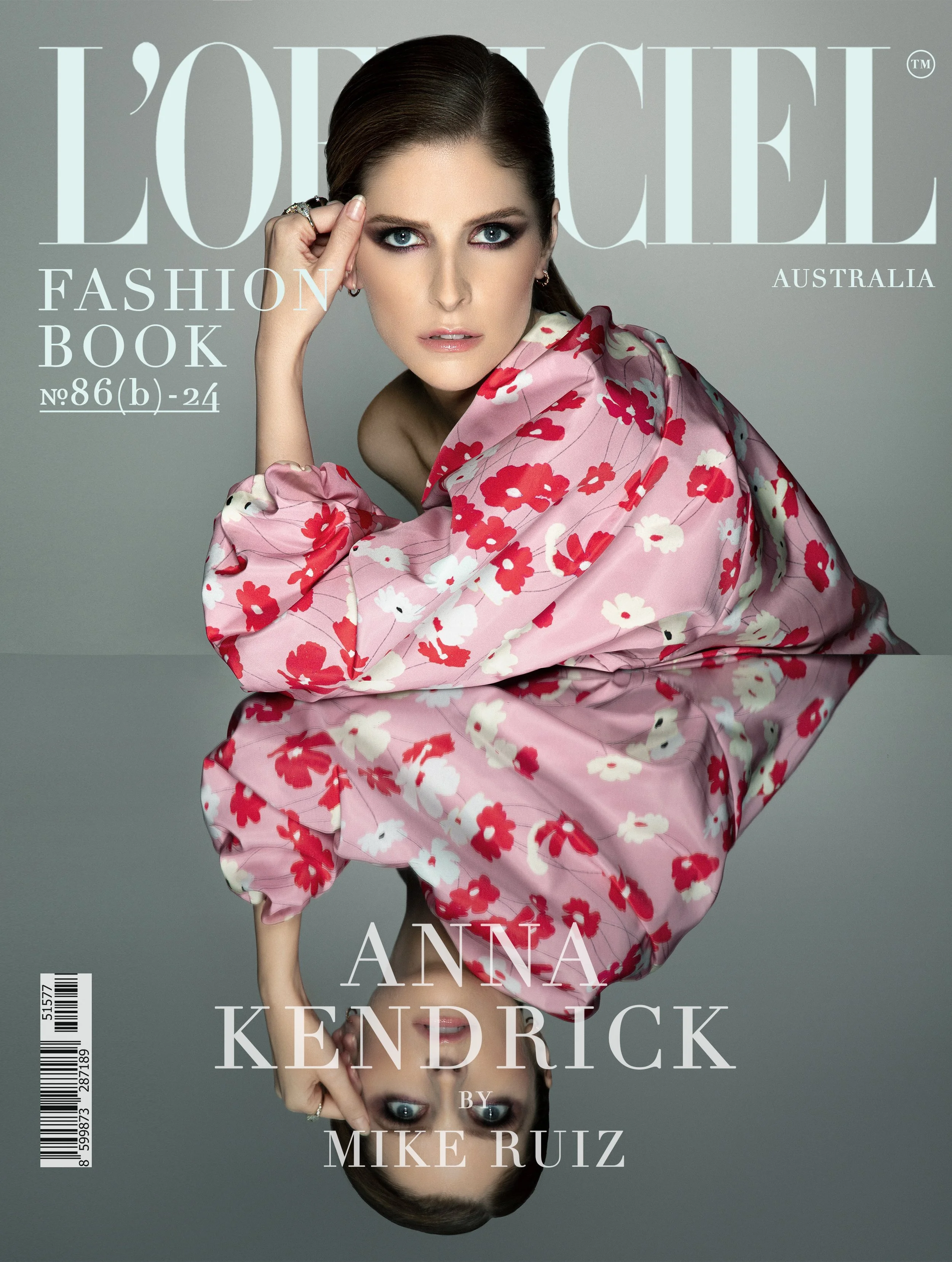 AU86_LOFFICIEL_FASHION_BOOK_Anna Kendrick Cover B .jpg