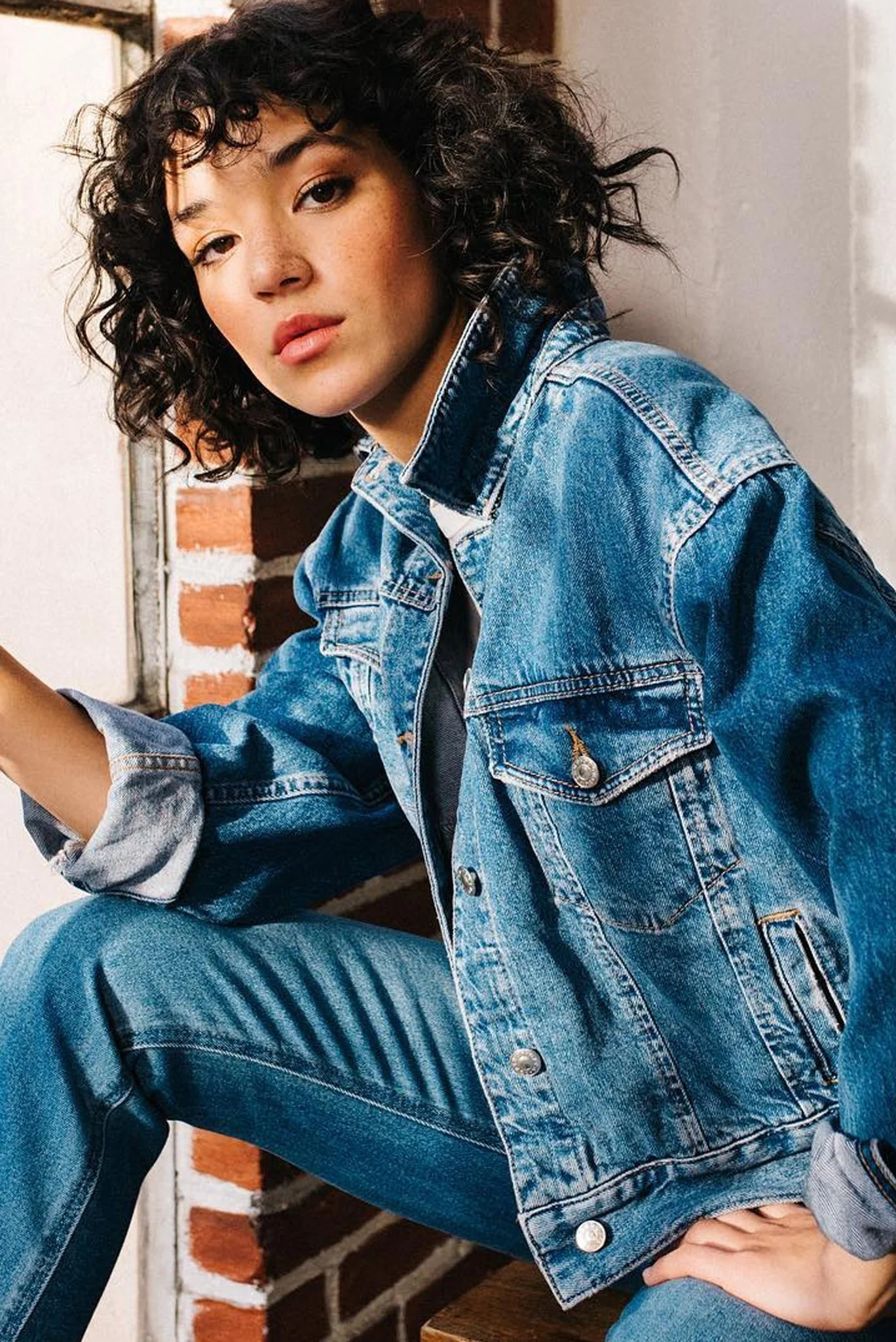 201803_UGG_CROBBINS_RLZ_01.jpg