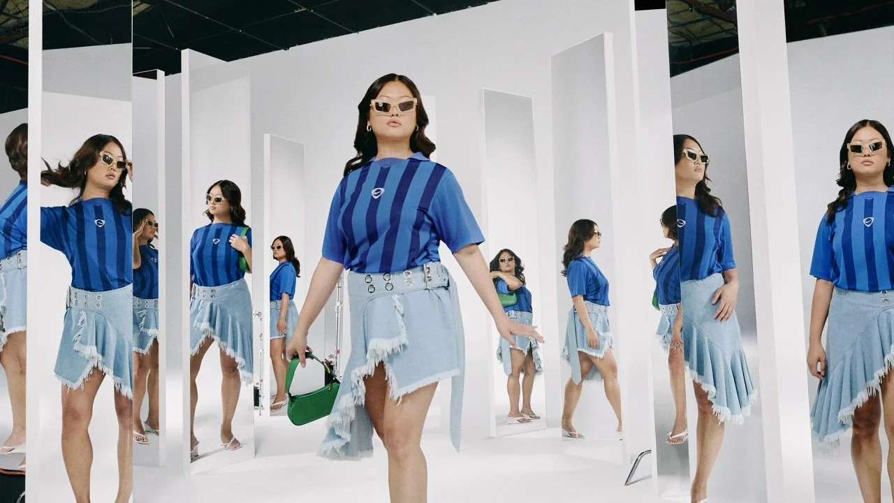 7 TIFFANY NIKE Large.jpeg