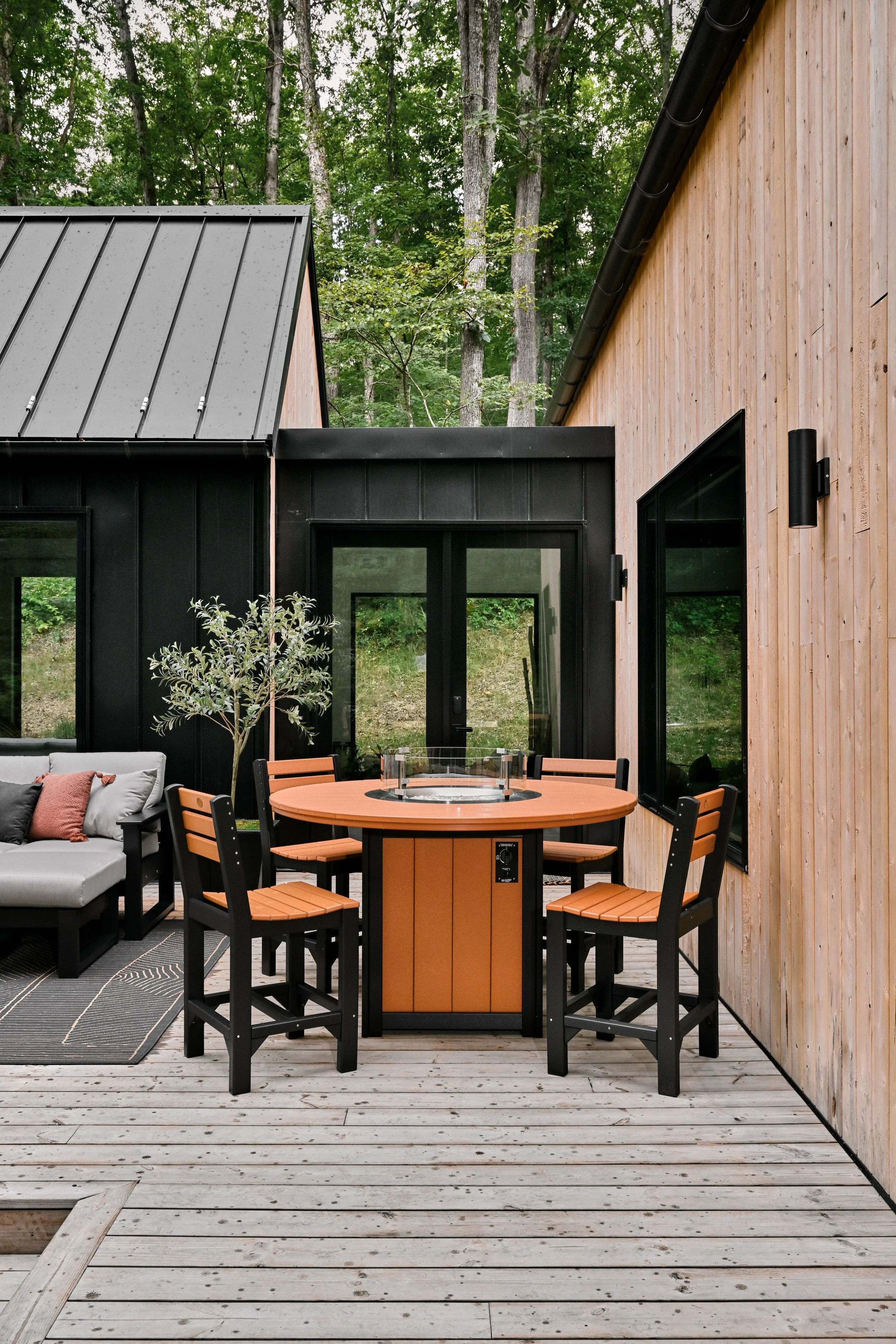 Lumin Fire Table 60'' Round Set (Cedar & Black).jpg