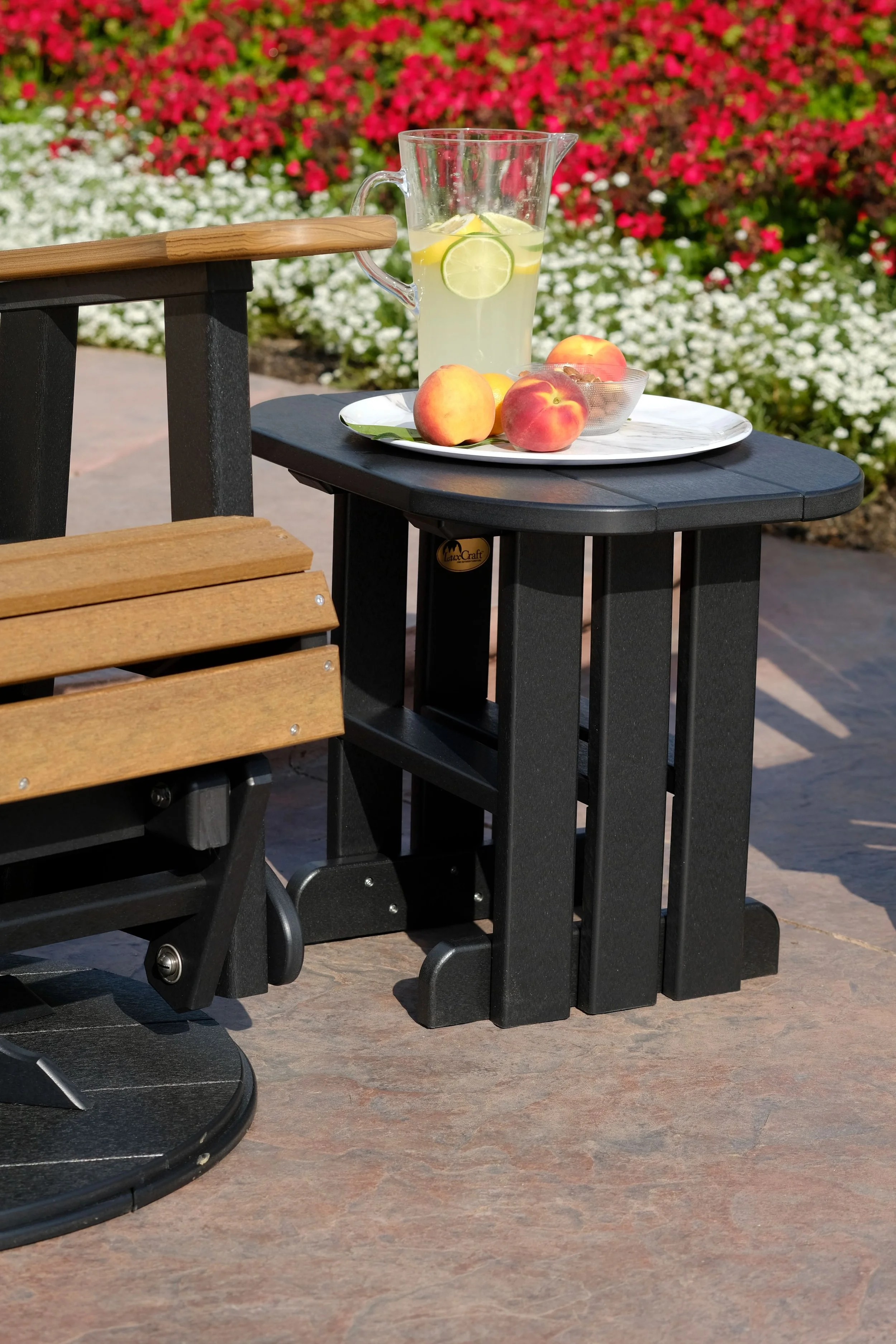 Poly End Table (Black).jpg